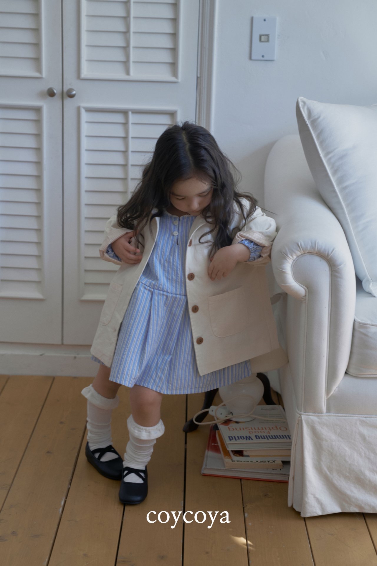 🌸預訂 韓國直送🌸🇰🇷COYCOYA兩色條紋蕾絲領長袖連身裙