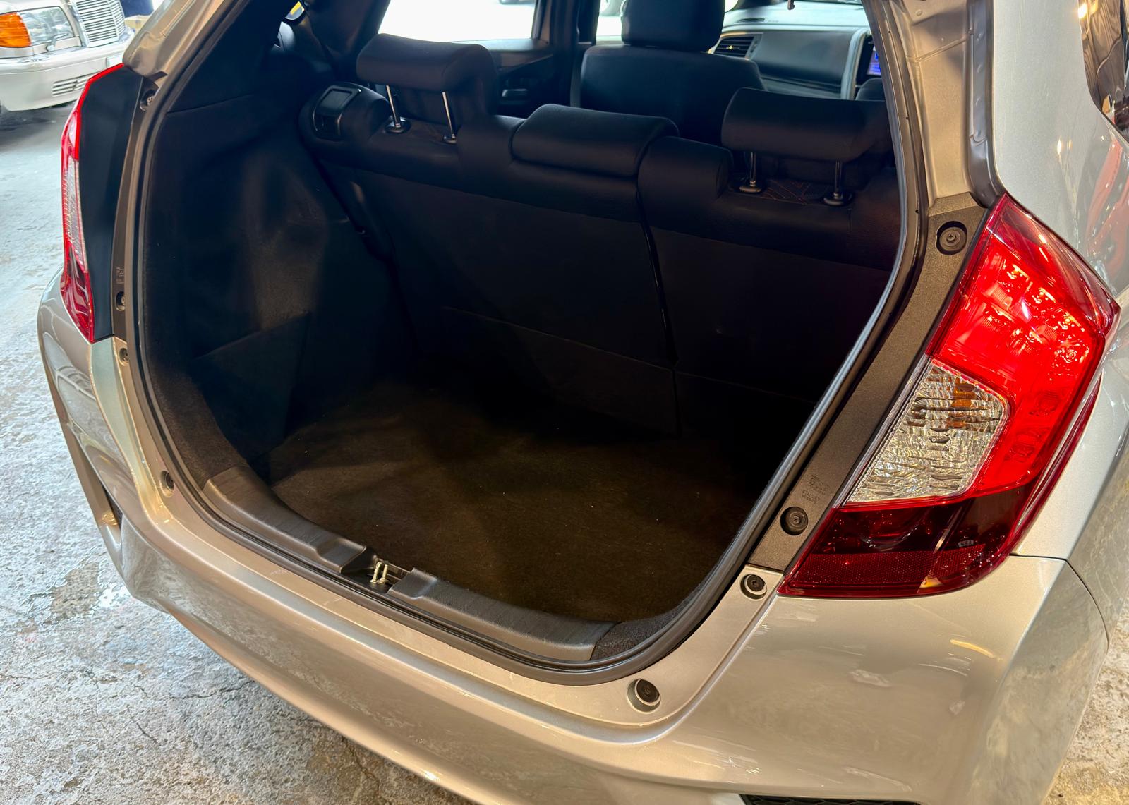 Honda FIT RS MT GK5 2013