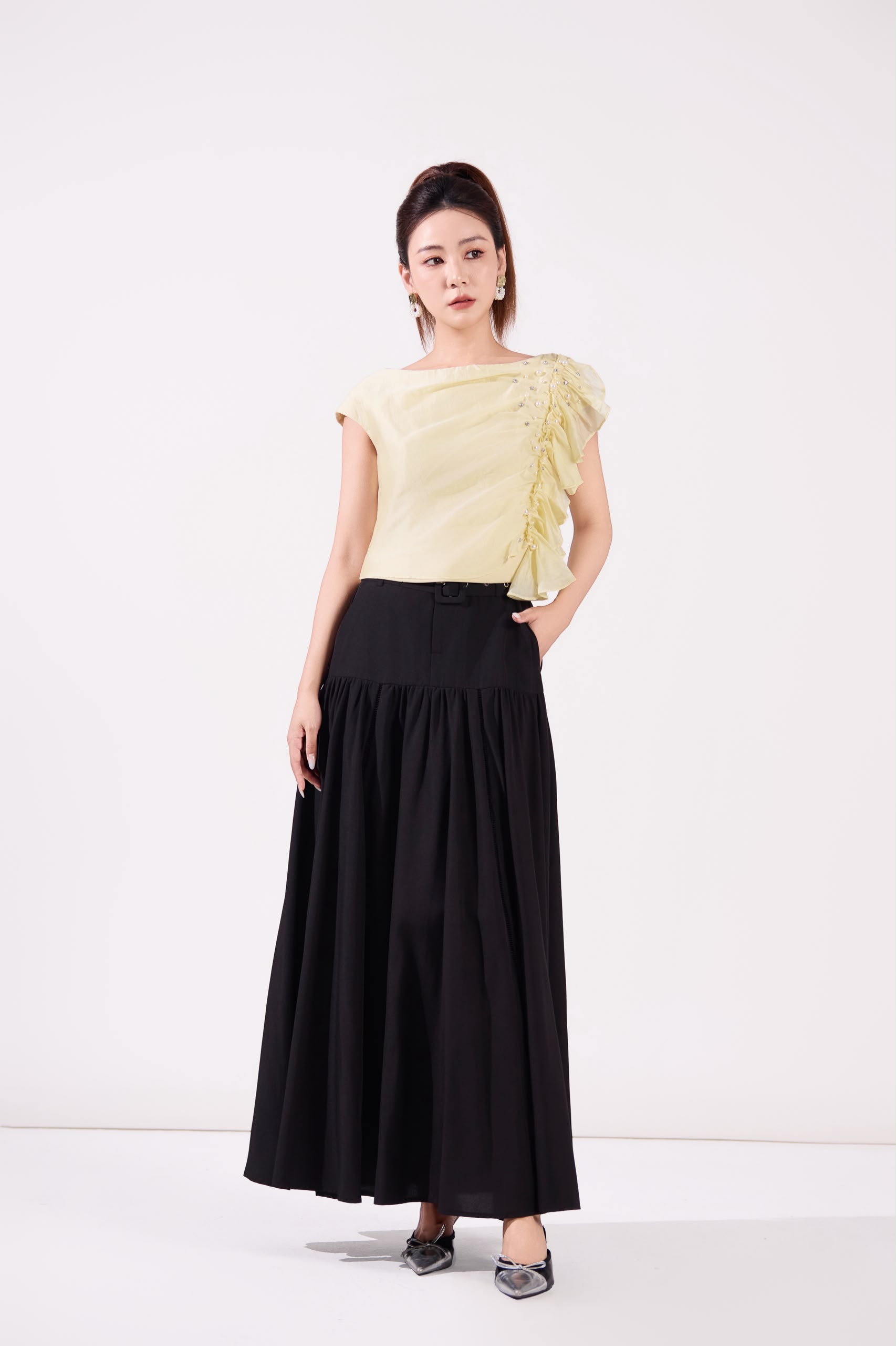 10141364 Pearl Ruffle Draped Blouse