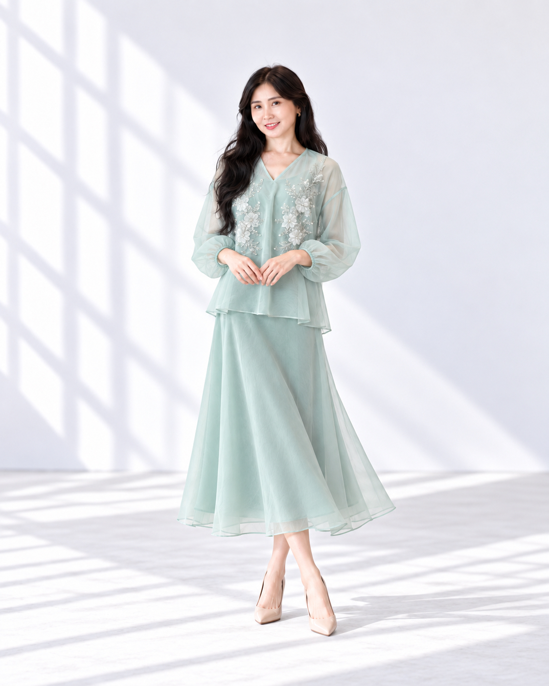 5154 Amara Elegance Maxi Dress