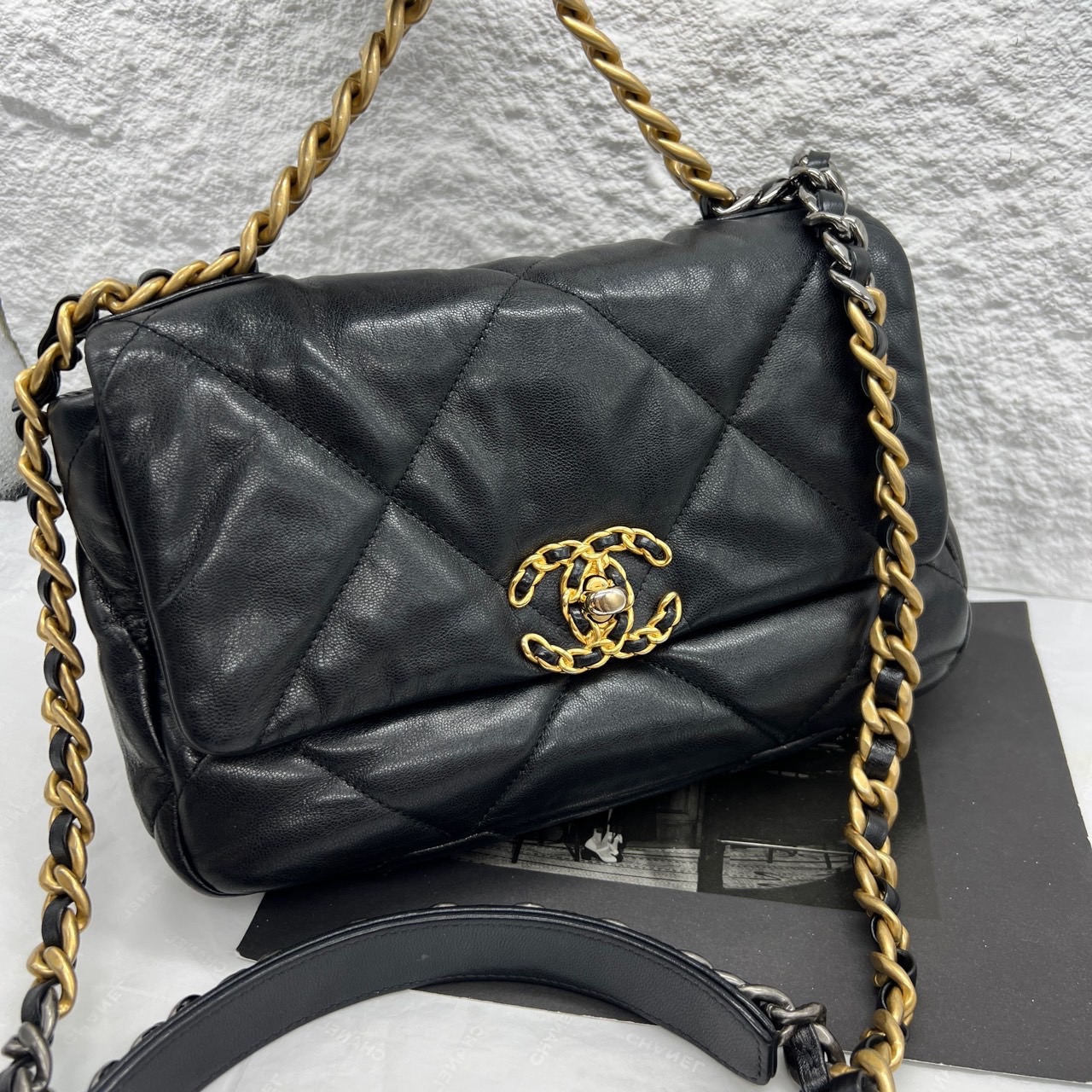 直播貨品 |  [1個-$100 2個-$300］FF19