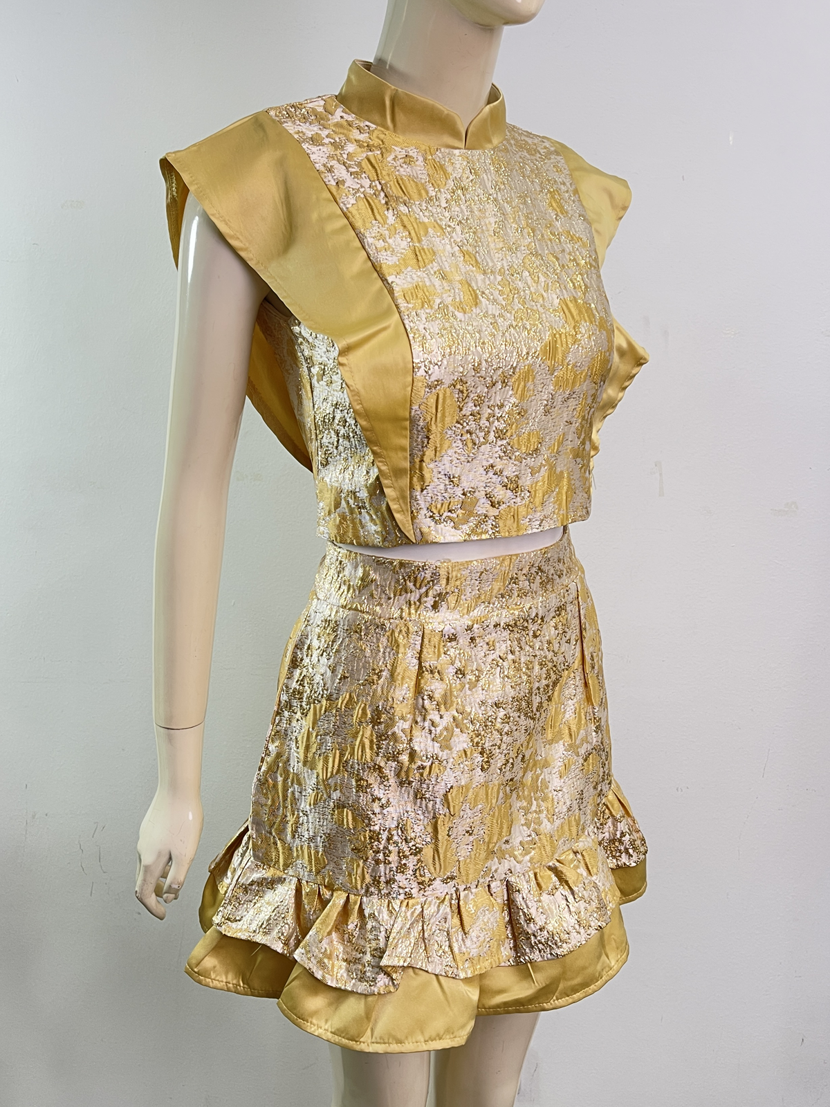 Bloom Royale Ruffle Qipao Set MC68