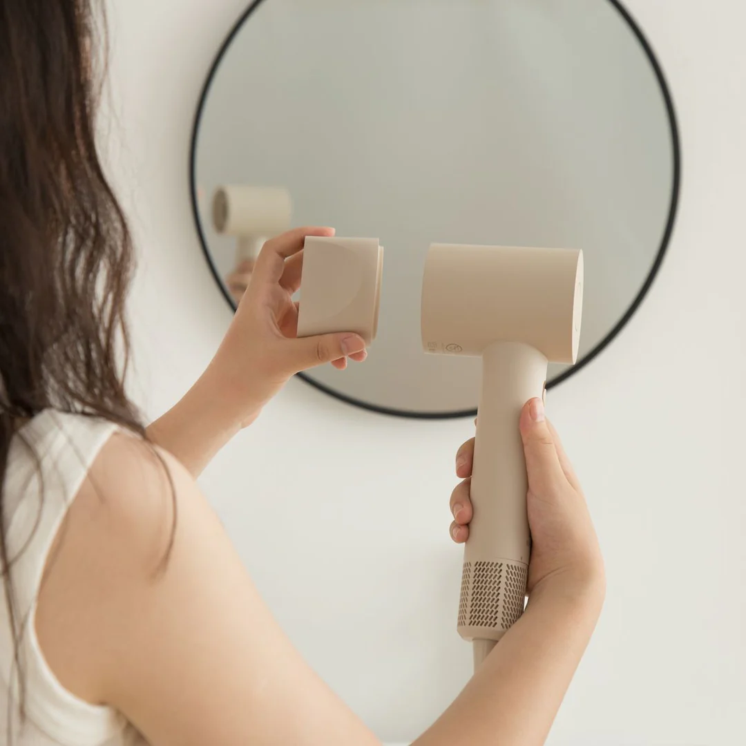 預購⭐️Bruno 全球電壓高速高濃度負離子風筒100-240V 灰褐色 (BAK811-GRG) [香港行貨] 