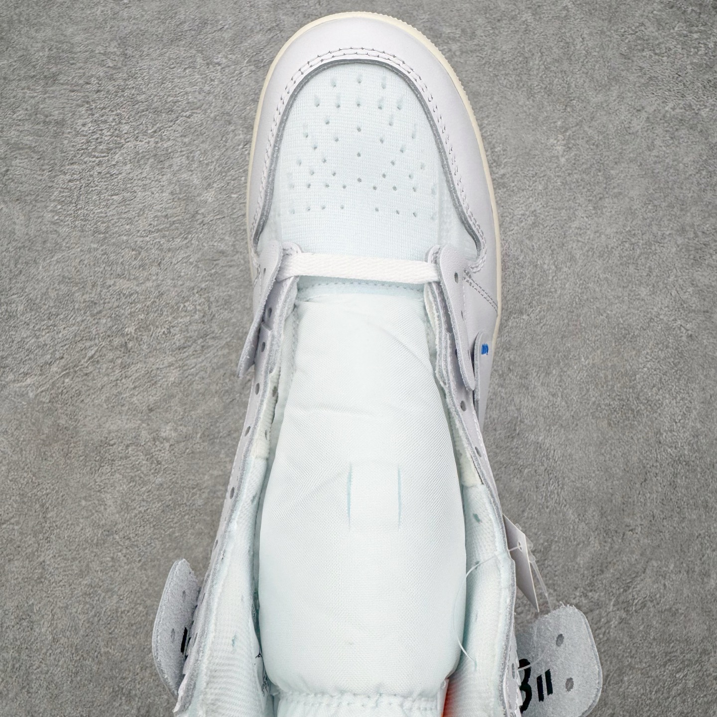 Off-White x Air Jordan 1 Retro High "White" AA3834-100 