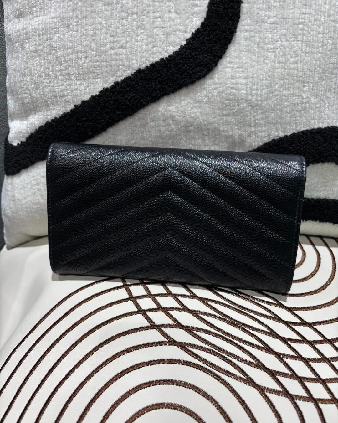 Ysl wallet Cassandra so black SAINT LAURENT黑色粒紋牛皮長銀包  100%Authentic, 98%new ✅ certificate ✅dust bag 