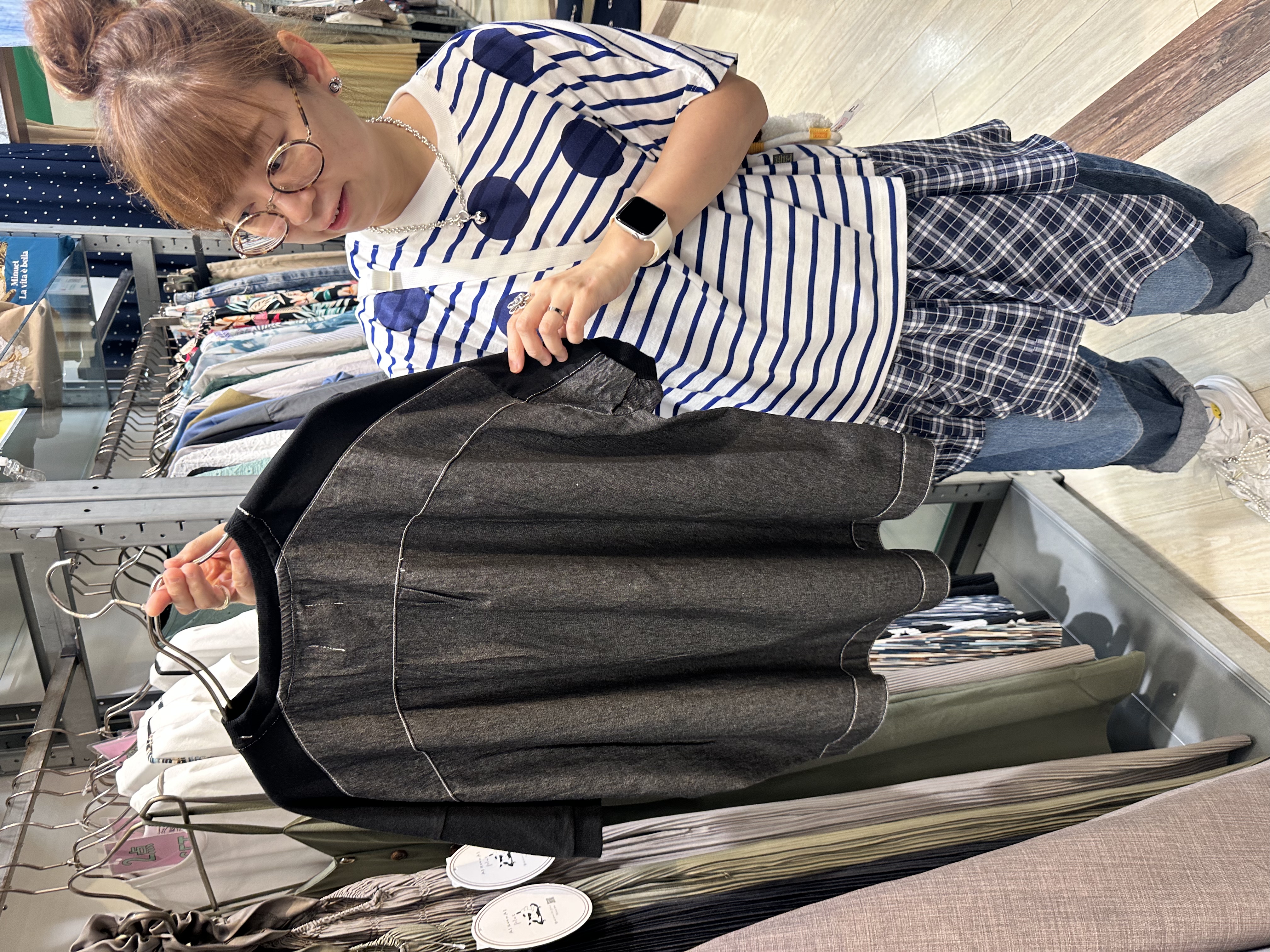 拼款衫