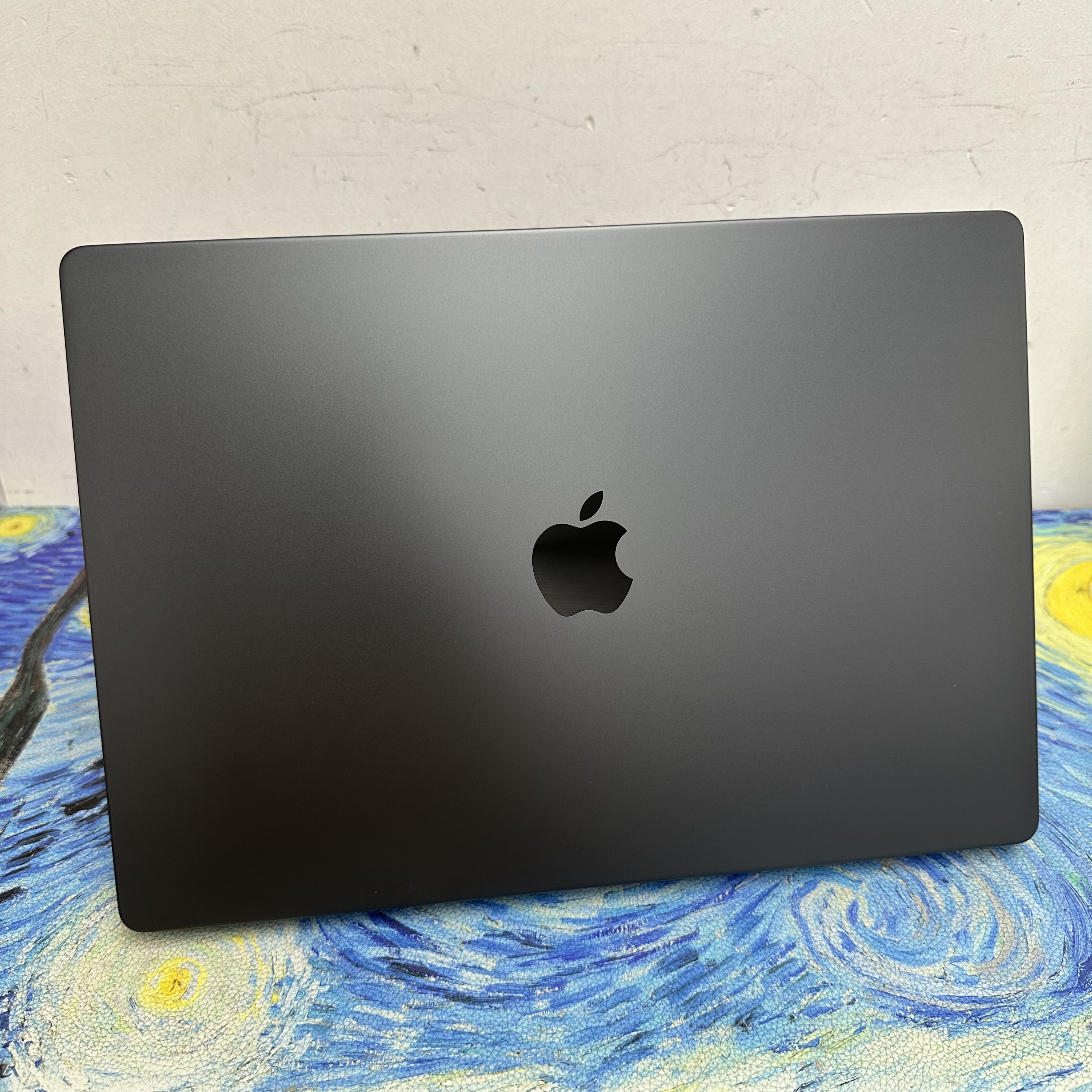 （稀有頂配😍M3 Max CPU MacBookPro )APPLE  MacBook Pro 2023/ M3 Max CPU / 128GB Ram/8TB SSD/40核心GPU/16核心 CPU/Liquid Retina XDR Mon/16寸/黑色 / 畫圖/剪片/ Gaming Laptop/ 頂級/ 專業 