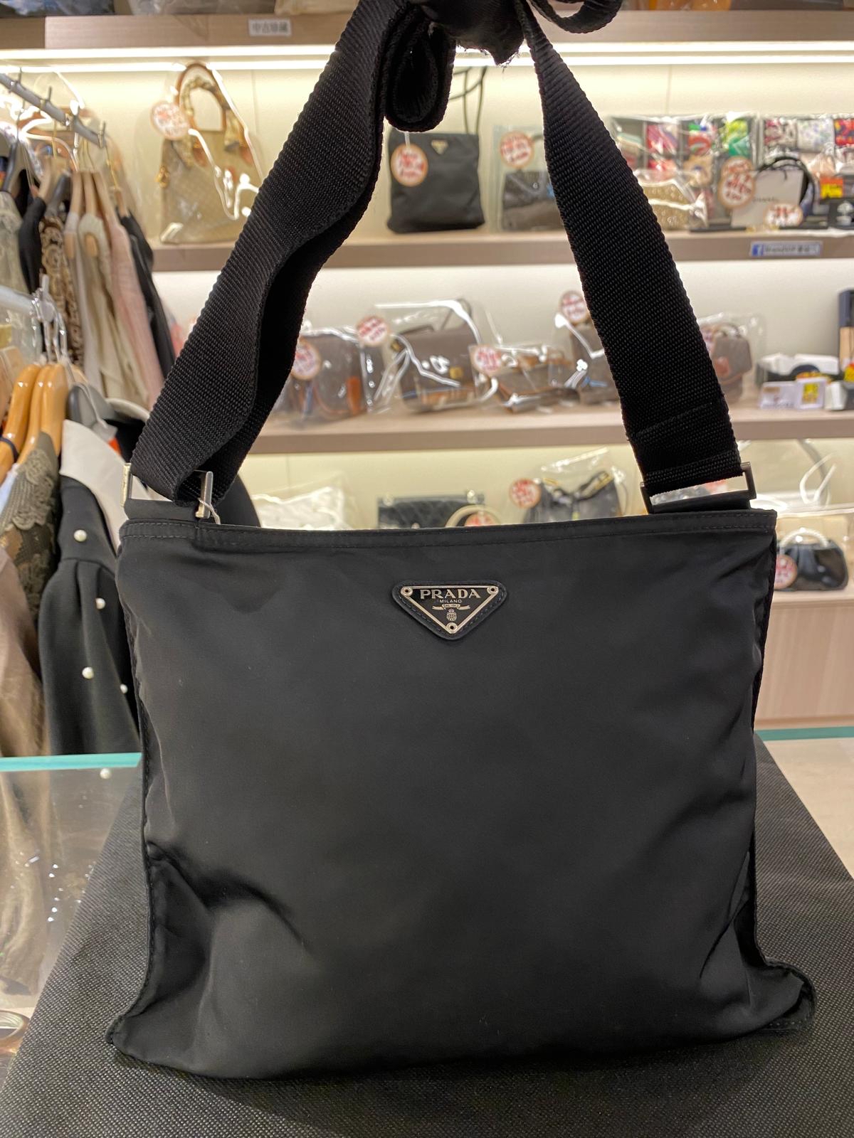Prada Nylon 斜孭袋