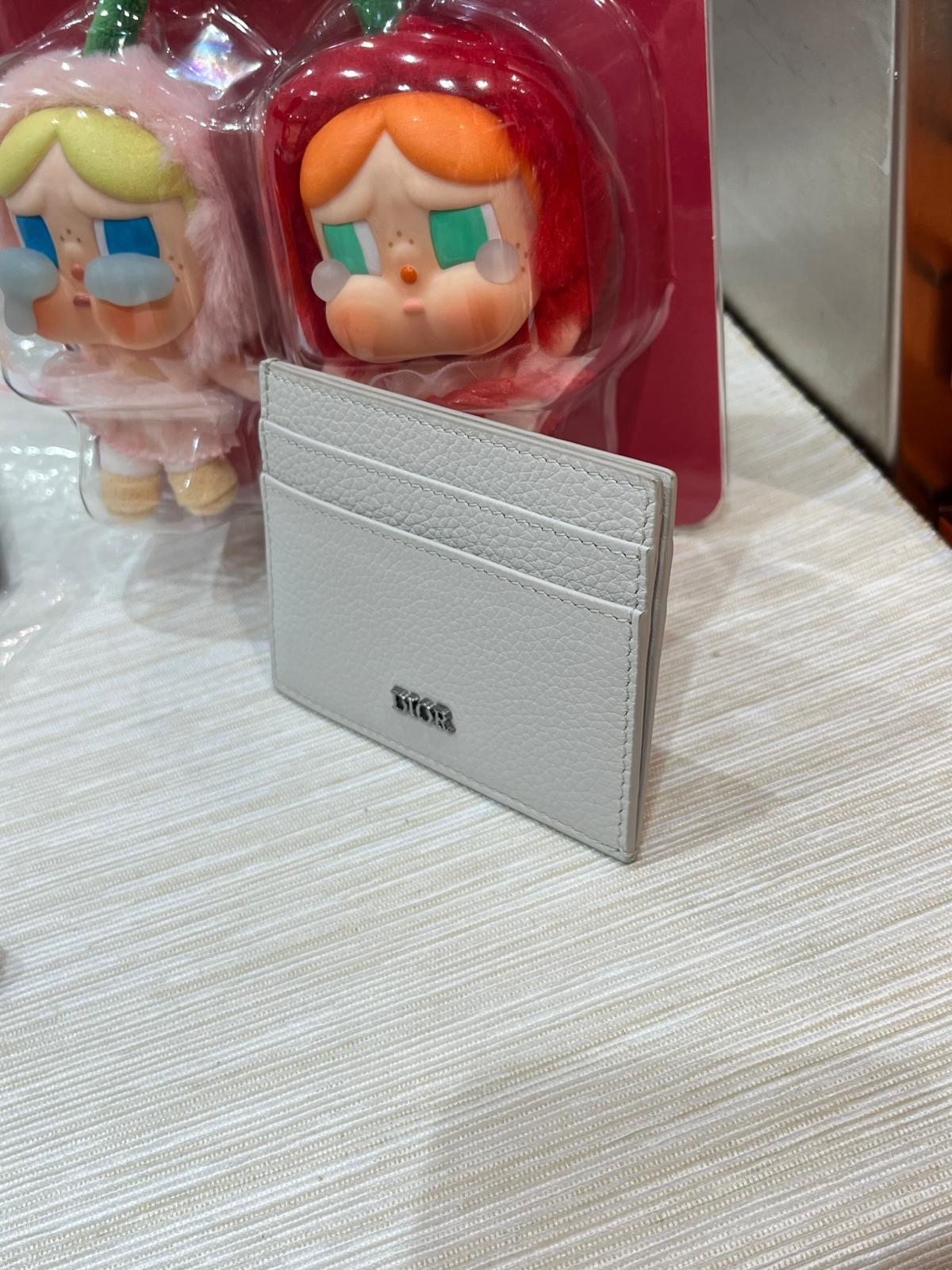 Dior card holder grey 100%Authentic ,98%new✅dust bag ✨✨專門店售價$3800 ✨✨  