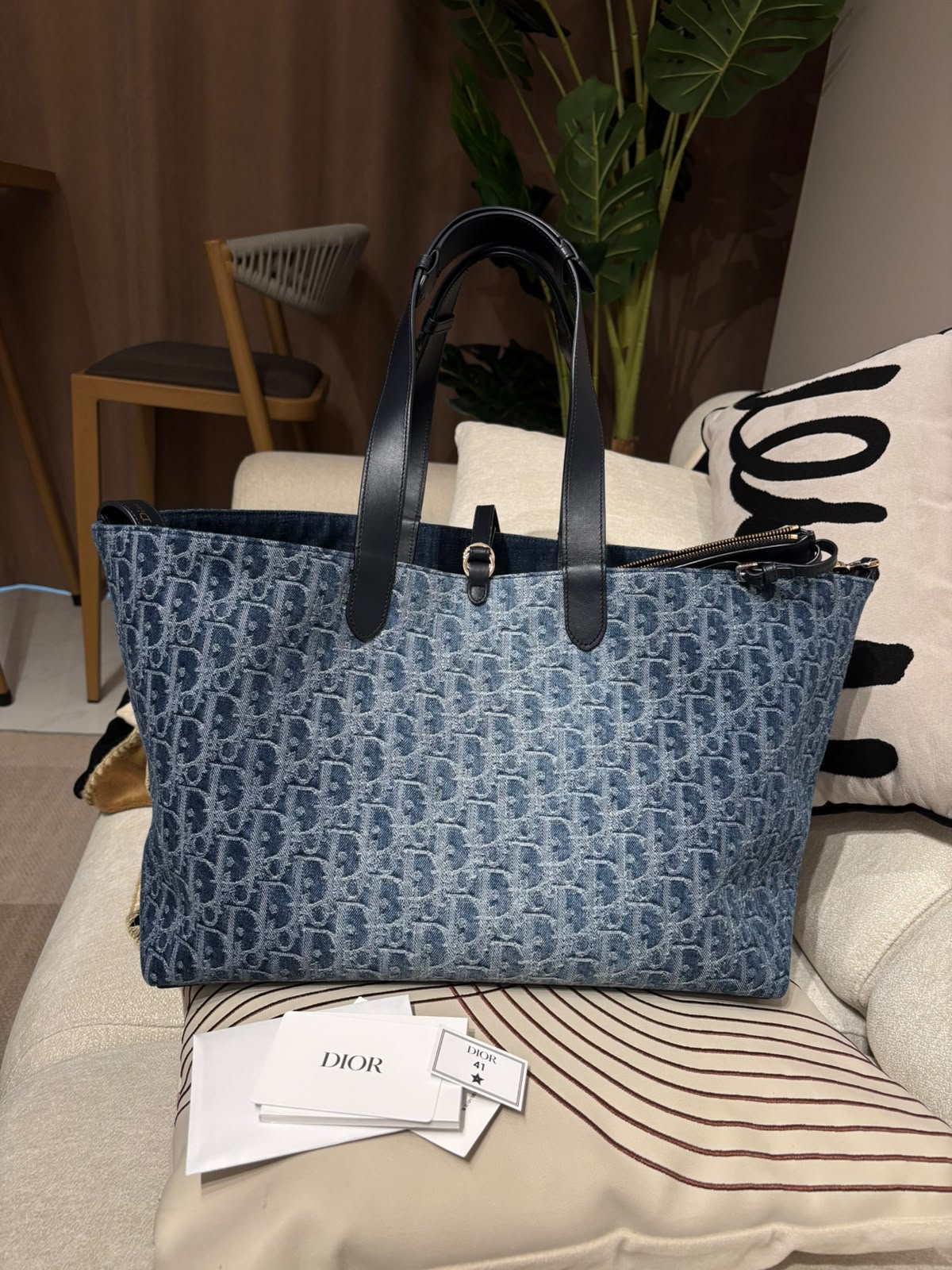 Dior Toujours 手袋 denim 牛仔布2way bag  100%Authentic, 98%new ✅certificate ✅dust bag
