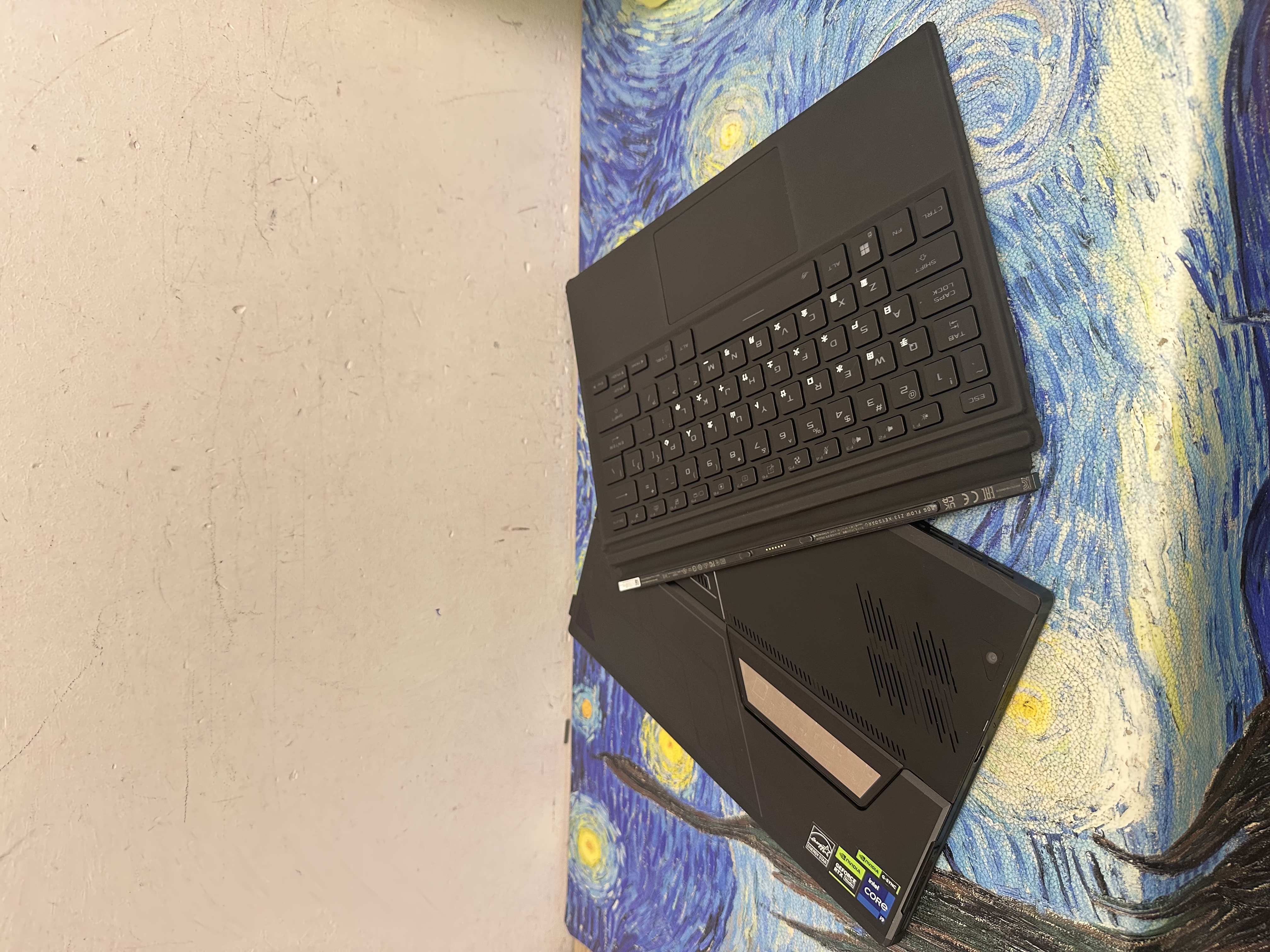 #6265 ASUS ROG Flow 13 GZ301V /i9-13900H/16GB Ram/1TB SSD/ RTX 4050 獨立顯示卡/方便攜帶外出/Type C充電/ Notebook / Gaming Laptop / Gaming Tablet / 電競平板電腦 / Netflix / Movie /13.4 inches  2.5K Mon / 165Hz