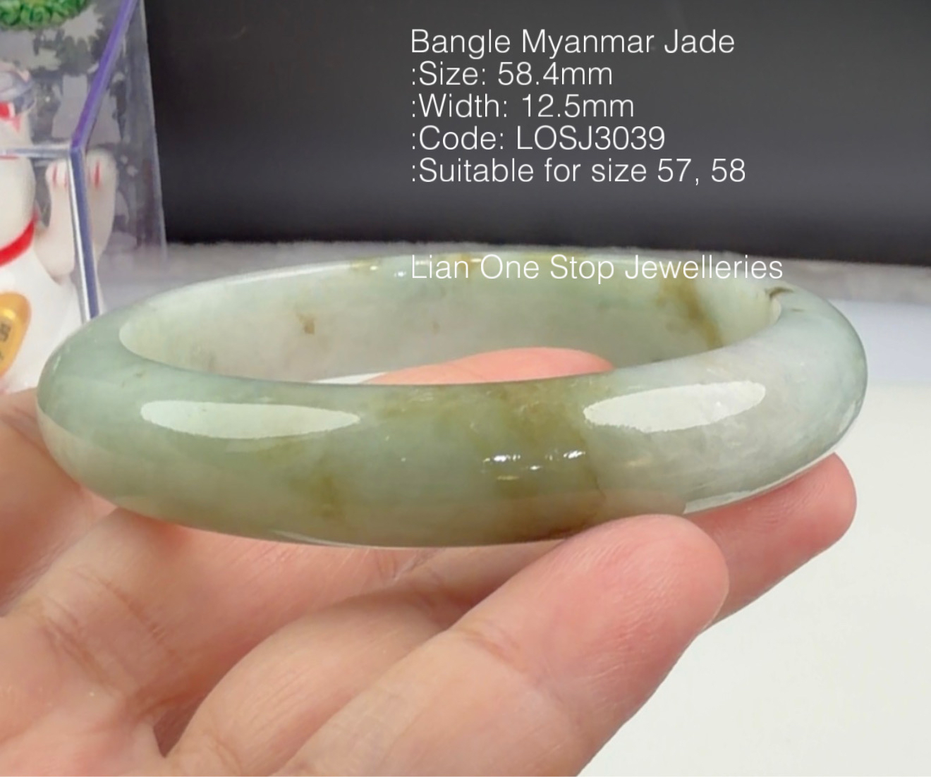 SPECIAL OFFER! 5.84cm Code: LOSJ3039 Bangle Myanmar Jade