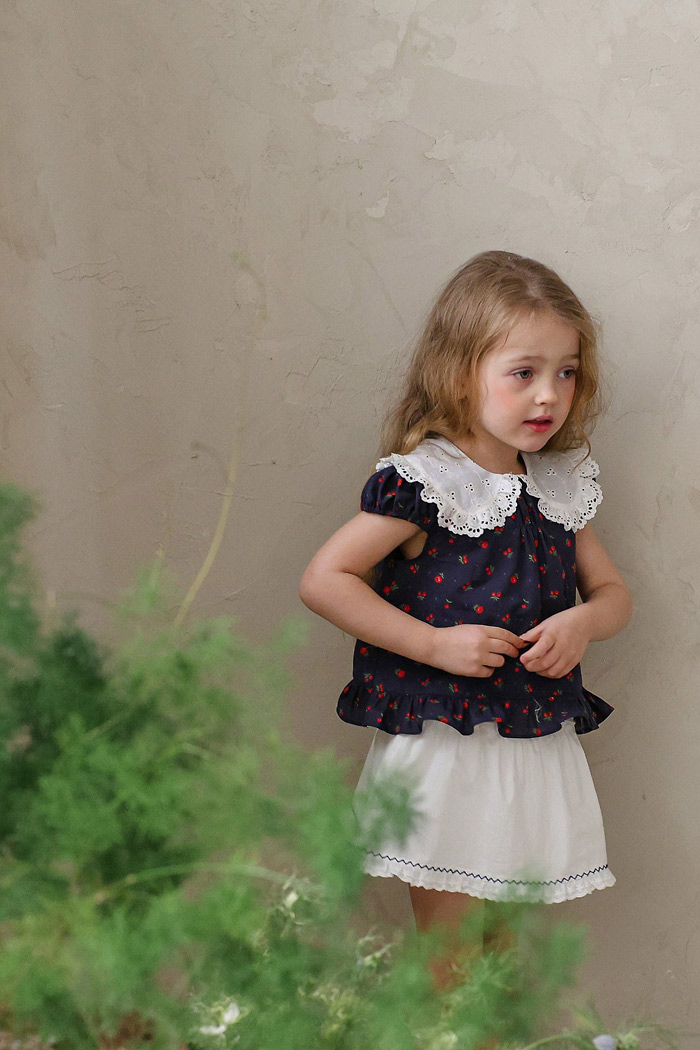 🇰🇷Puella_Flo tee