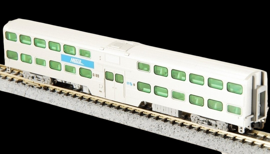 Kato 106-8703 Chicago METRA Gallery Bi-Level Commuter Train 3-Car Set