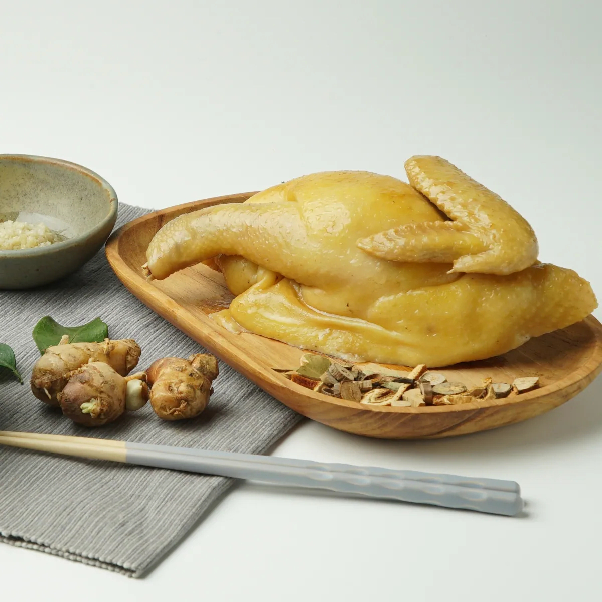 [三點水料理] 慢煮金牌香妃雞（半隻）冷凍包