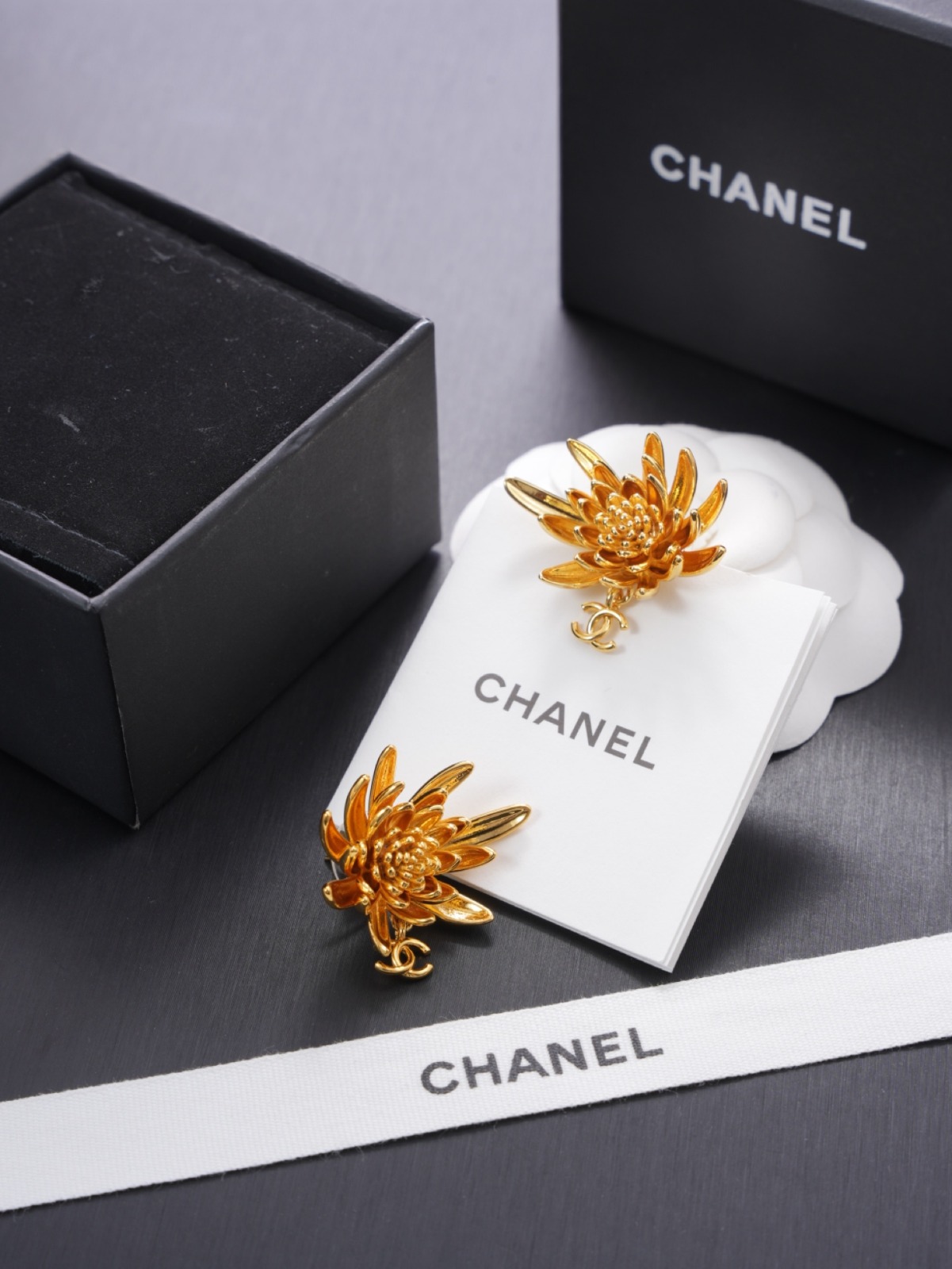 【原單】CHANEL 大花朵CC耳環 - 禮盒裝
