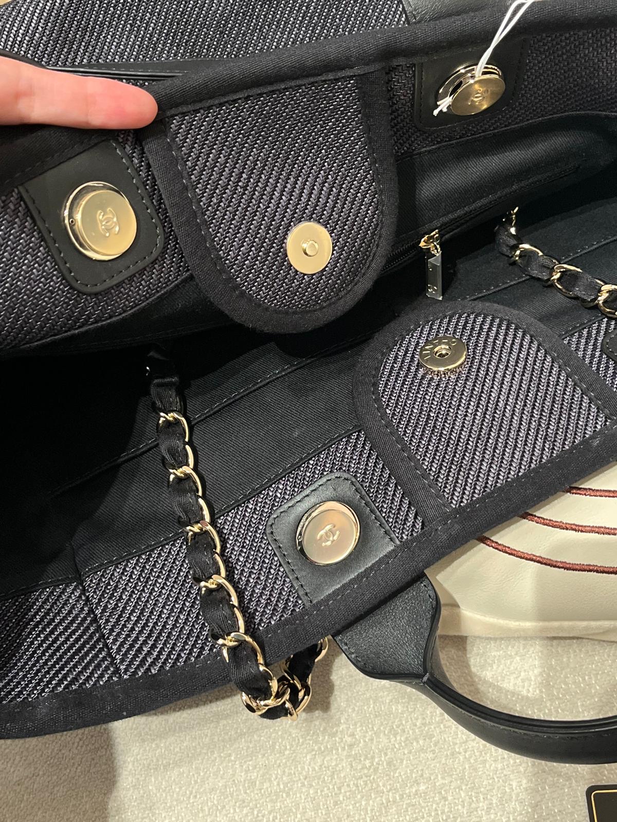 Chanel Deauville tote bag  100%Authentic, 98%new ✅香港專門店收據✅card✅dust bag✅box