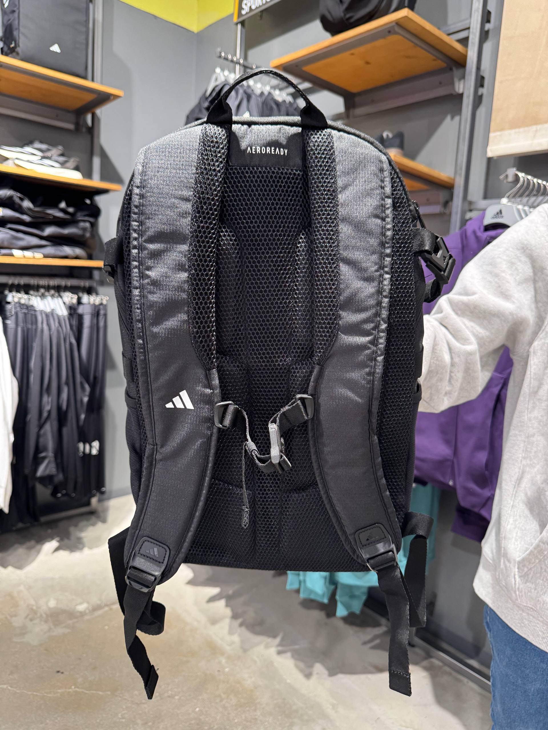 🇯🇵Adidas 尼龙防水后背包