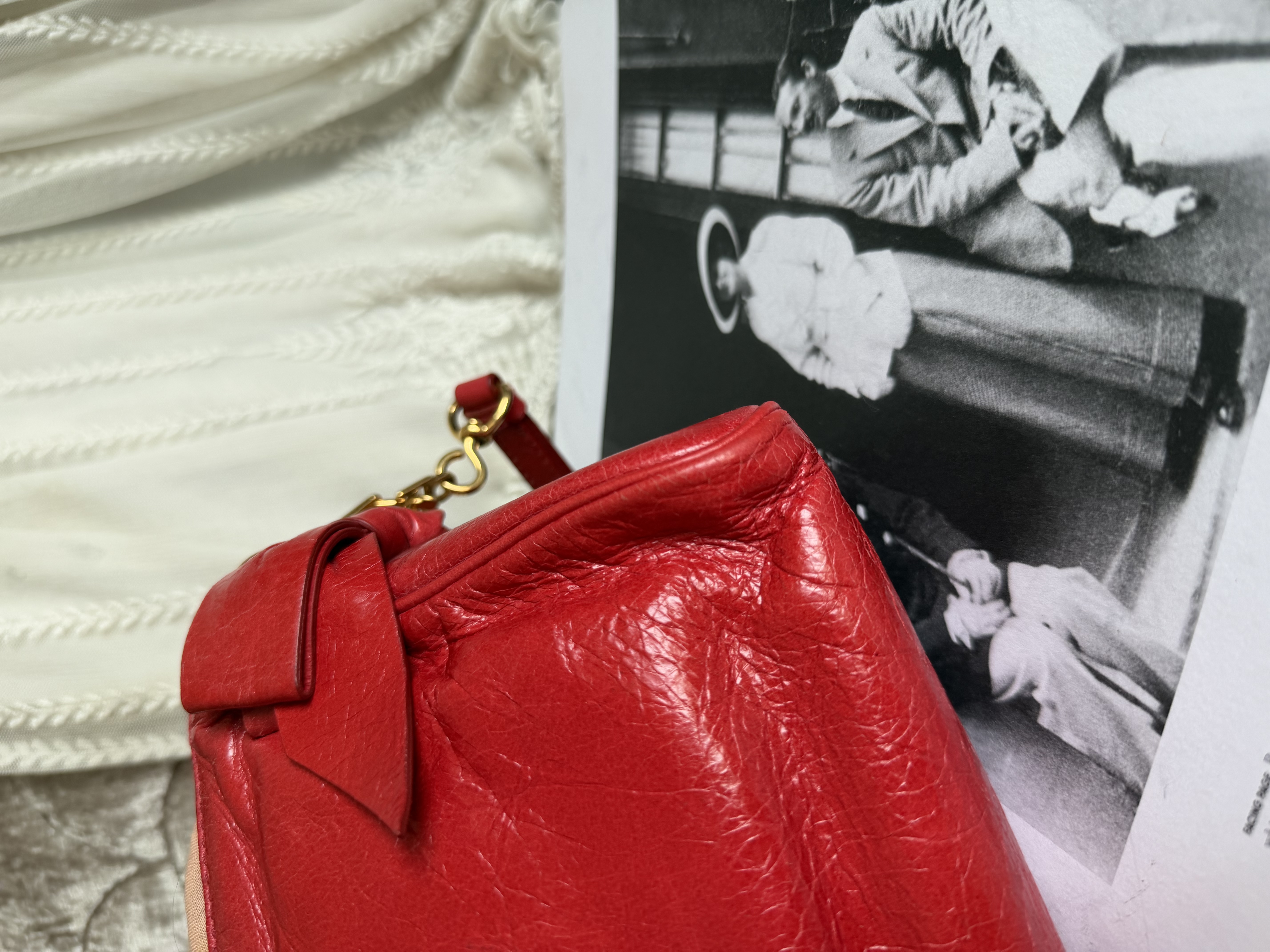 Miu Miu Vitello red leather handbag leather pochette bag / 