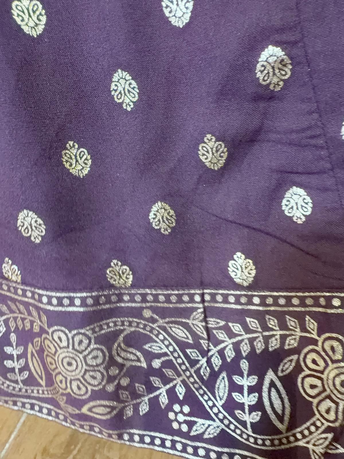 1619 Purple with Gold Emb. 16-cloth 4-Rope OP 49"