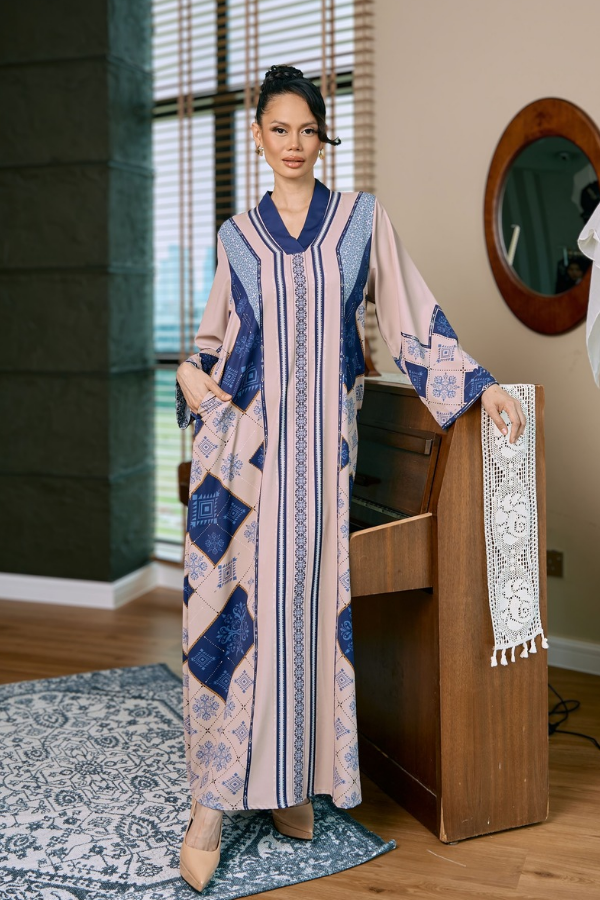KESUMA BOHEMIAN in Blue Majestic