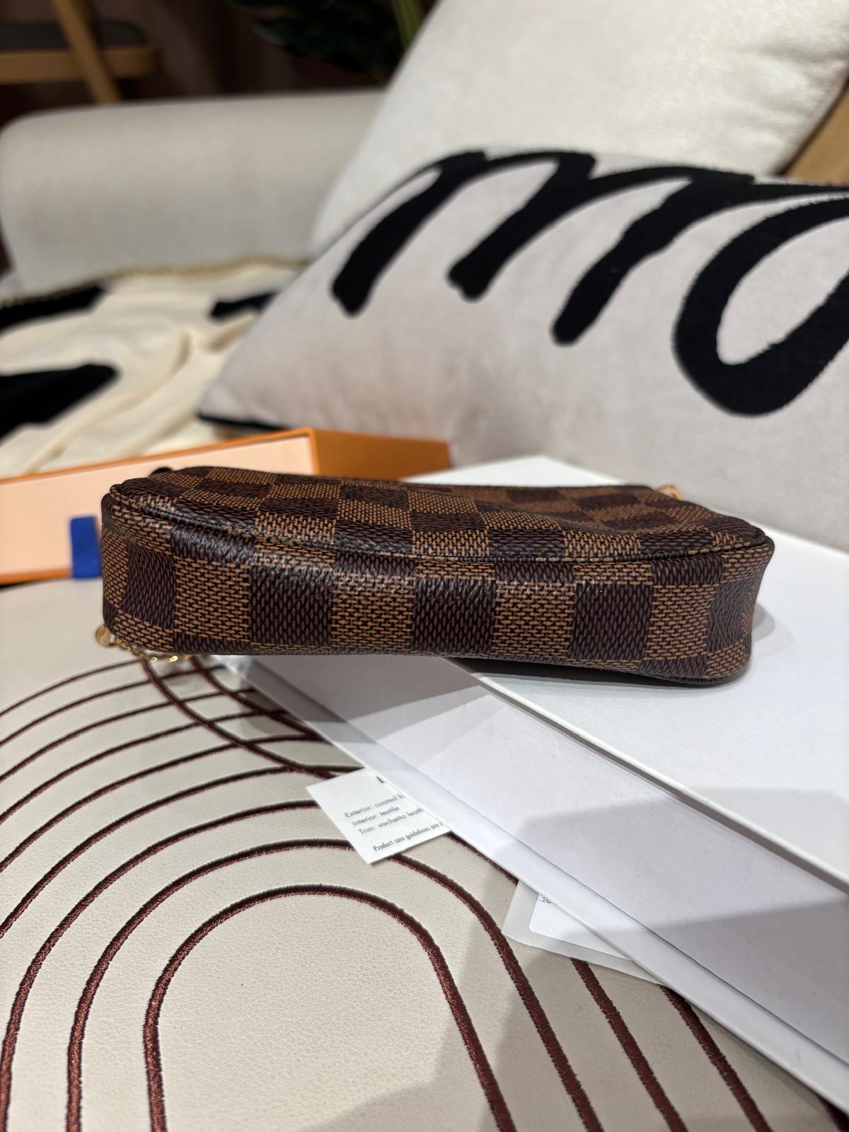 全新 Lv Mini Pochette  100%Authentic,Brand new, unused 全新未使用品 ✅Box