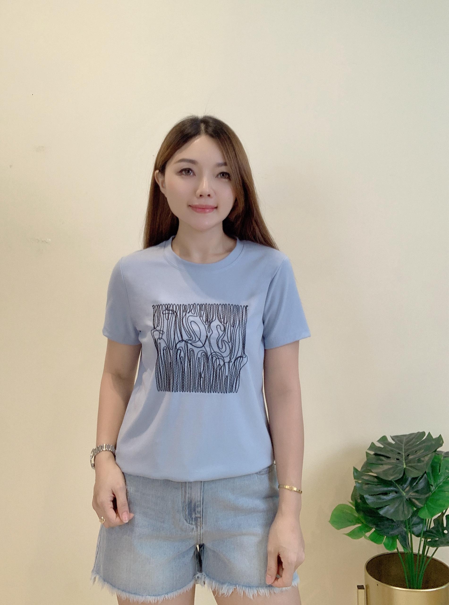 刺绣休闲上衣 2021