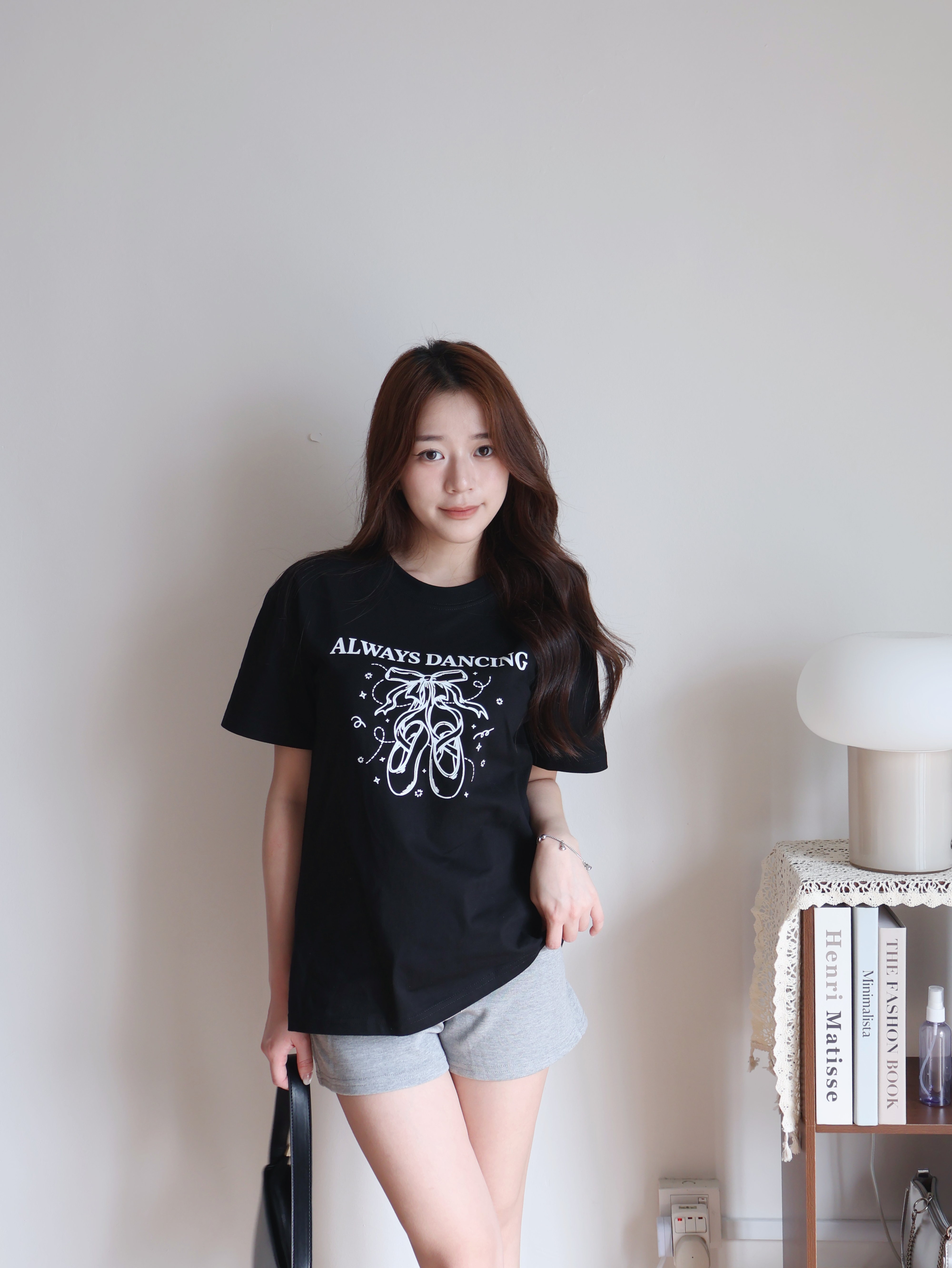 Arela Cotton T | Black