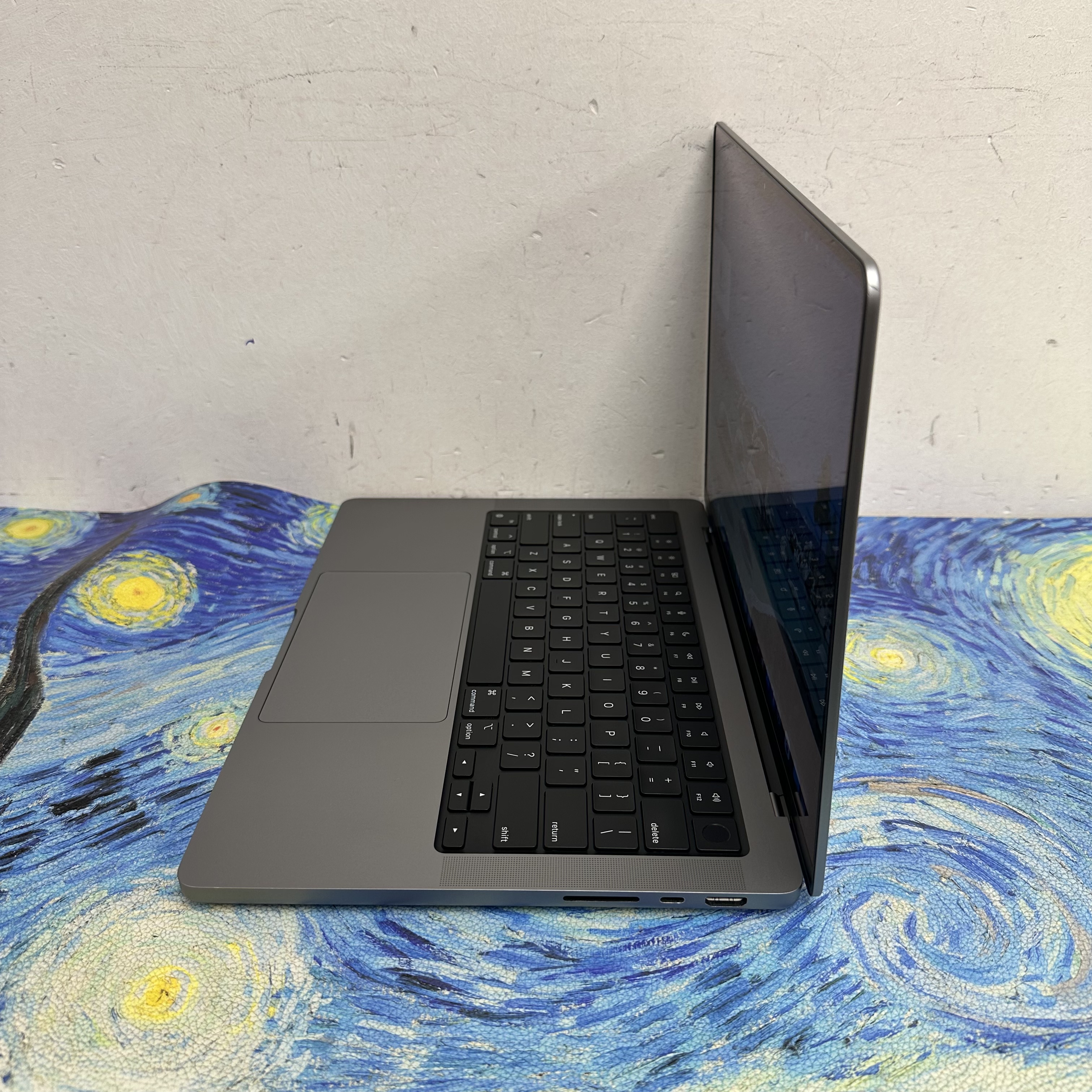 #5863 Apple MacBook Pro M1 Pro CPU 16GB Ram/512GB SSD 電86 太空灰 Space Grey