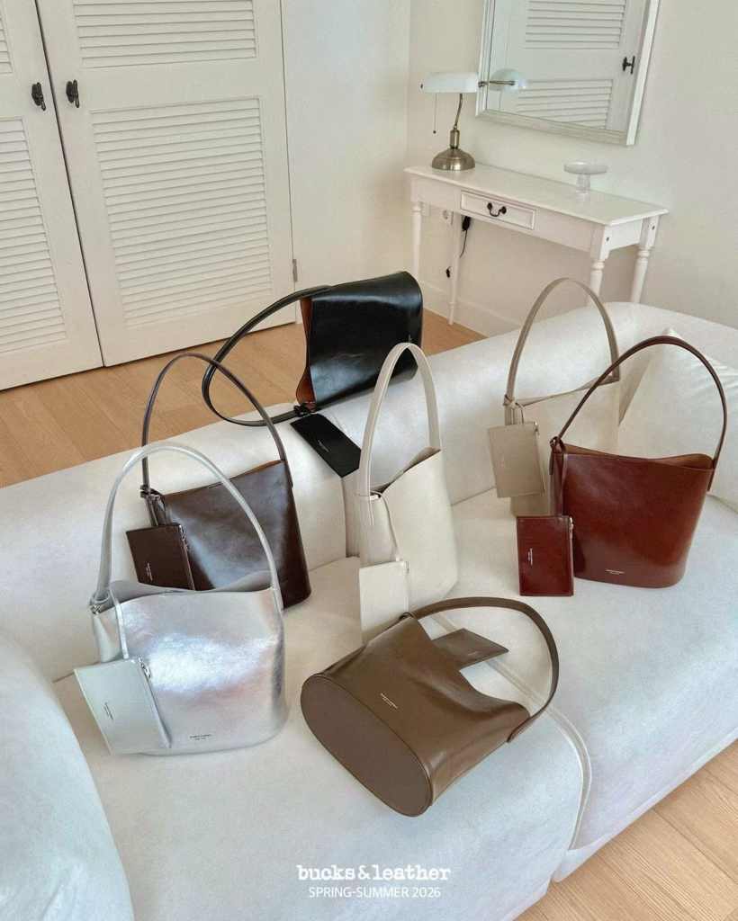 【26SS】 預訂_Selling Bag with pouch By Bucks & leather