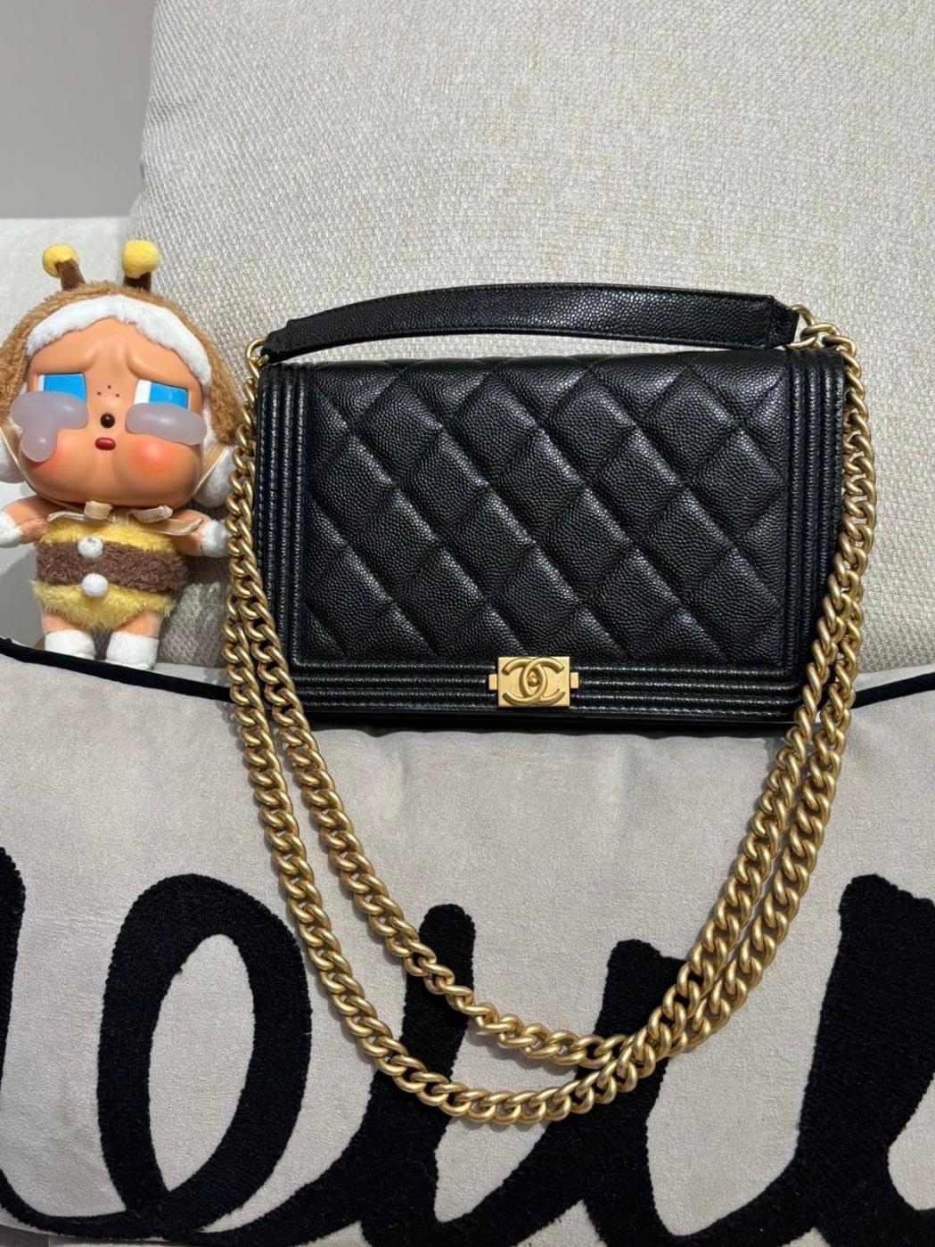 全新 Chanel boy Chanel wallet on chain 100%Authentic ,全新未使用品 ✅專門店收據✅晶片✅dust bag✅box 