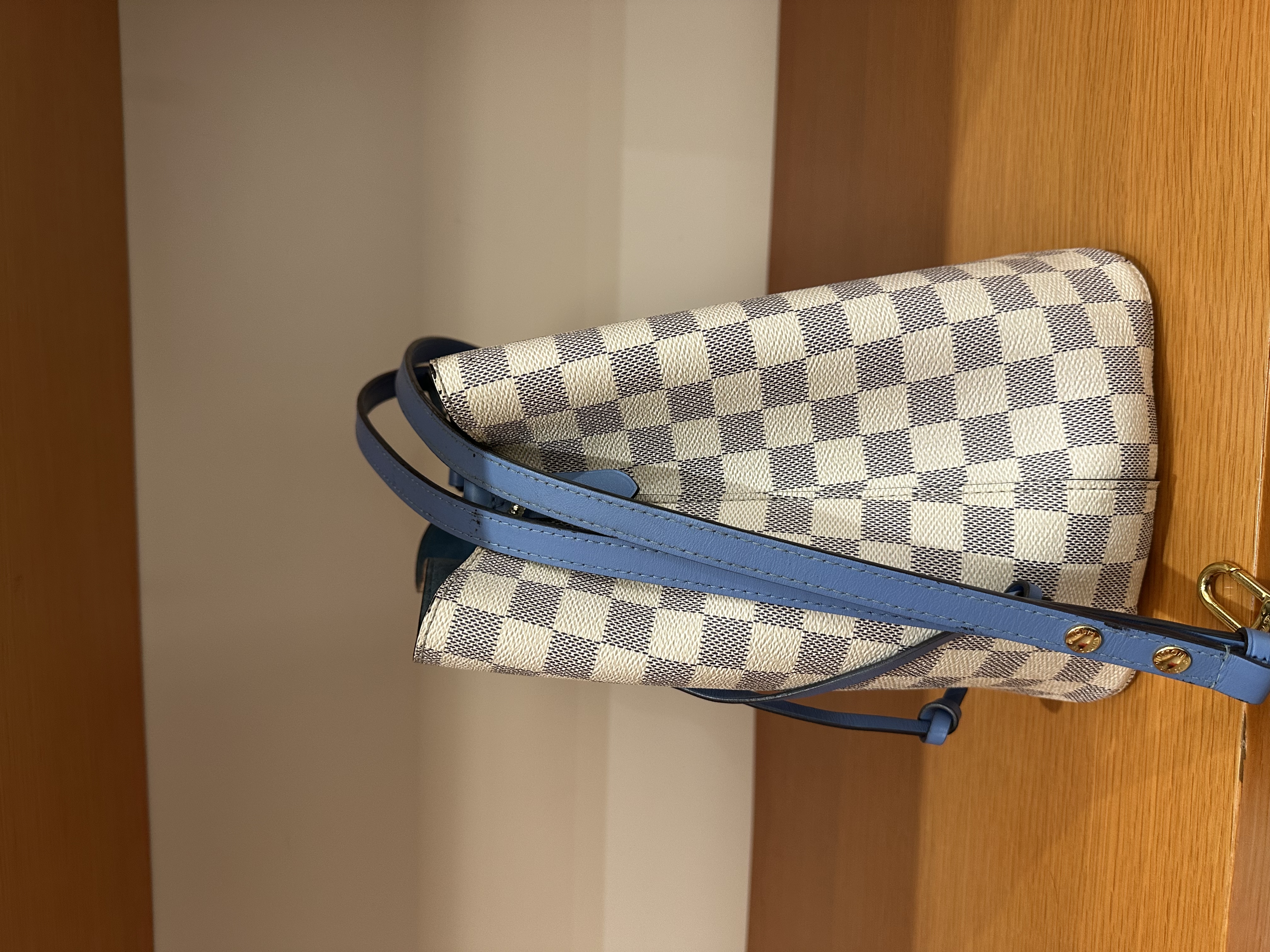 直播貨品 |  [1個-$100 2個-$300］ HH36