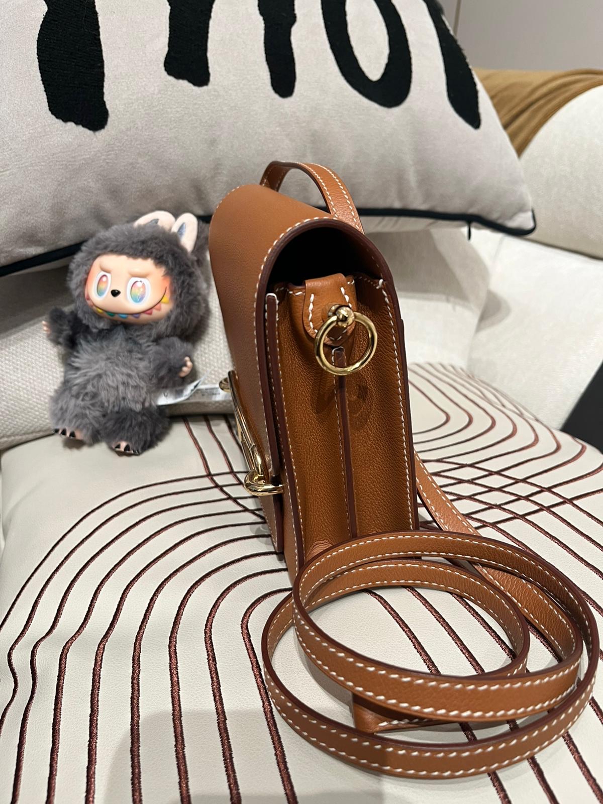 Hermes mini roulis , 金金，STAMP D 100%Authentic ,98%new ✅dust bag✅box 