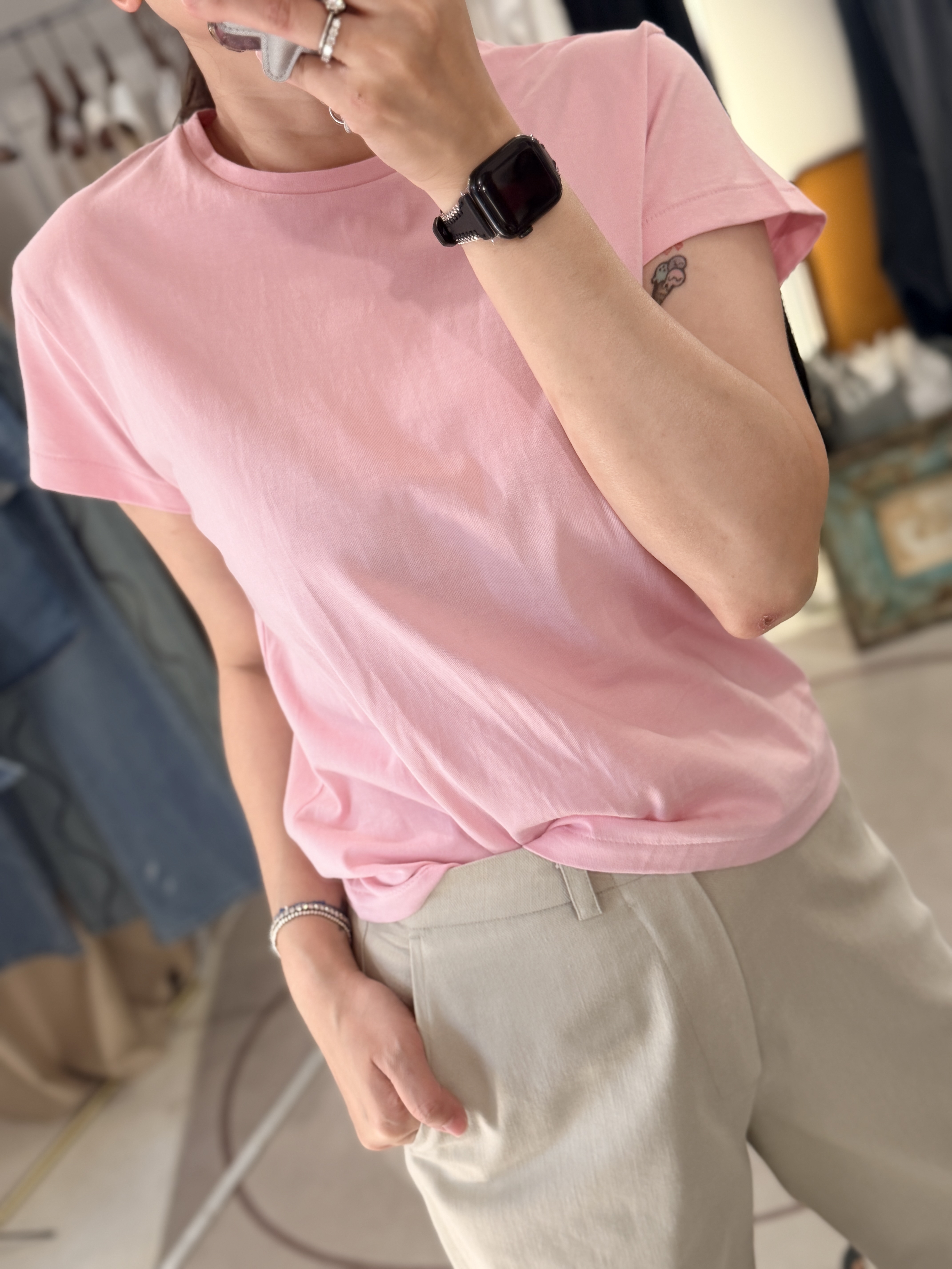 Colourful fit cutting basic tee