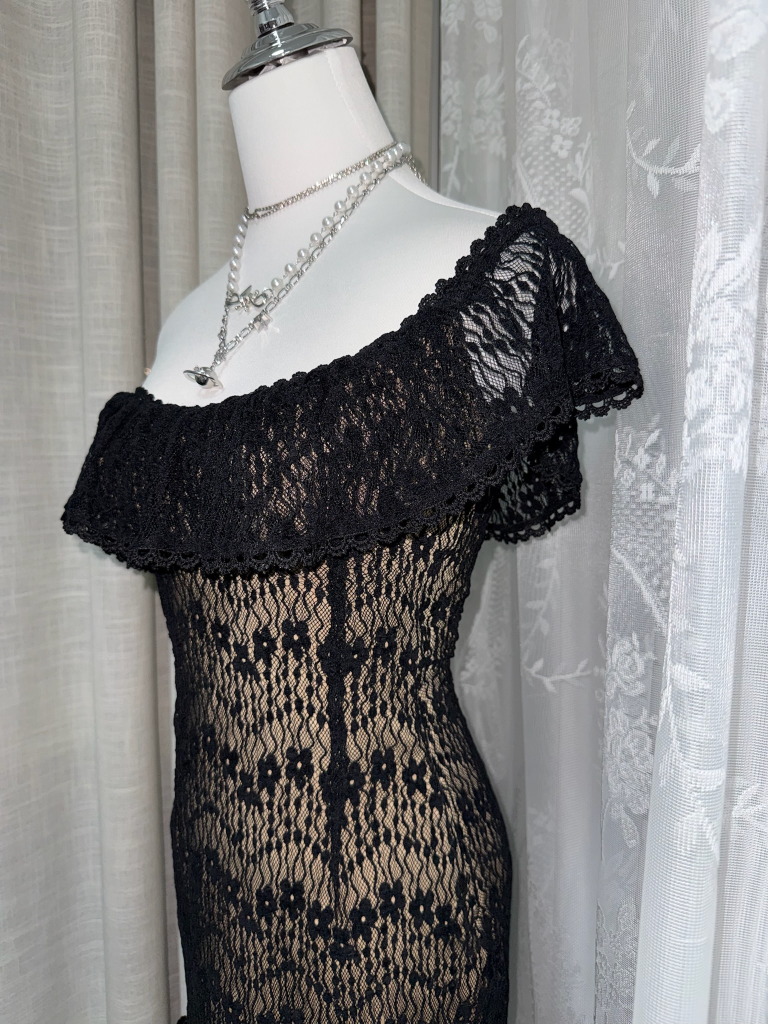 3-Way Wear Off-Shoulder Black Lace Overlay Dress