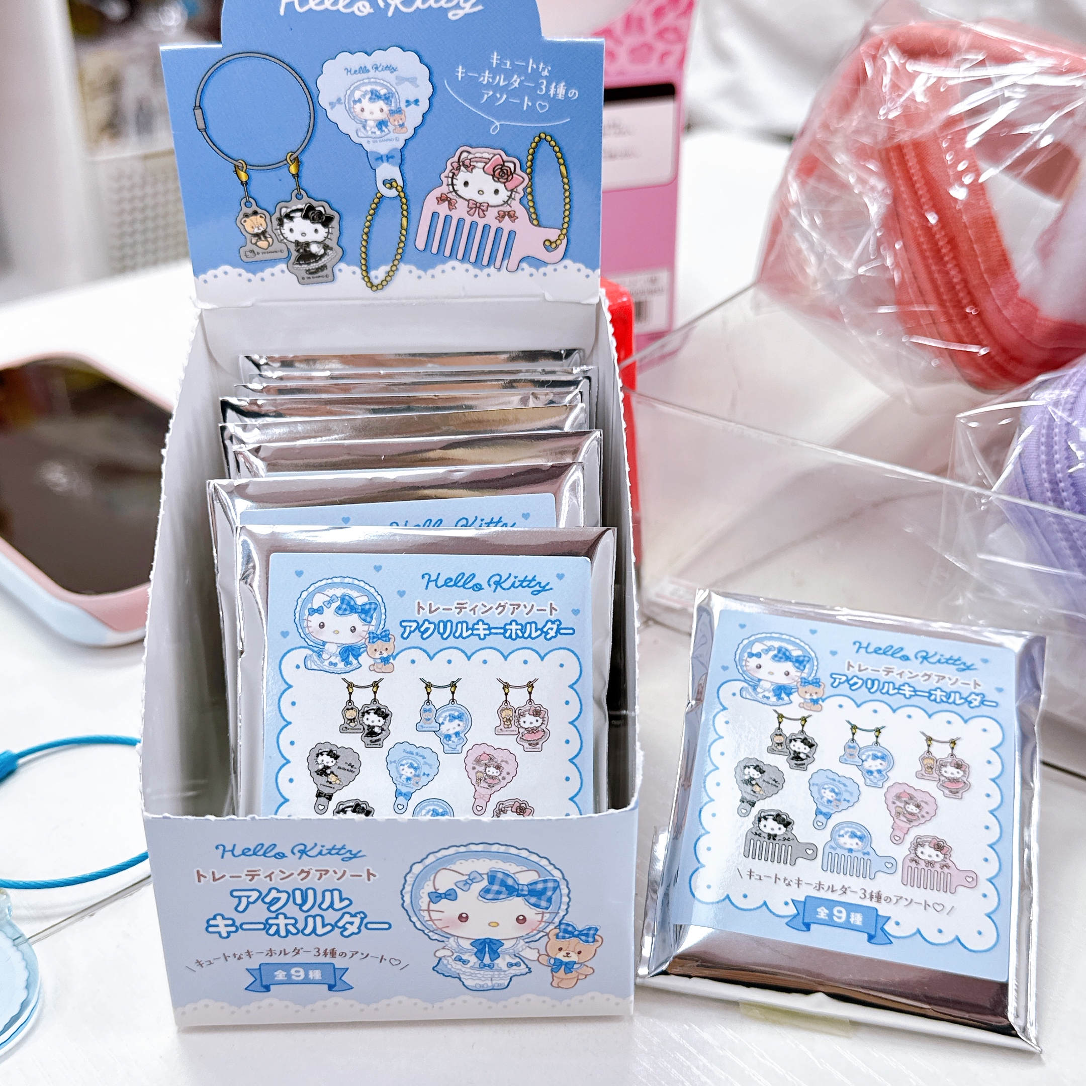 日本直送Hello Kitty Lolita 盲抽鎖匙扣