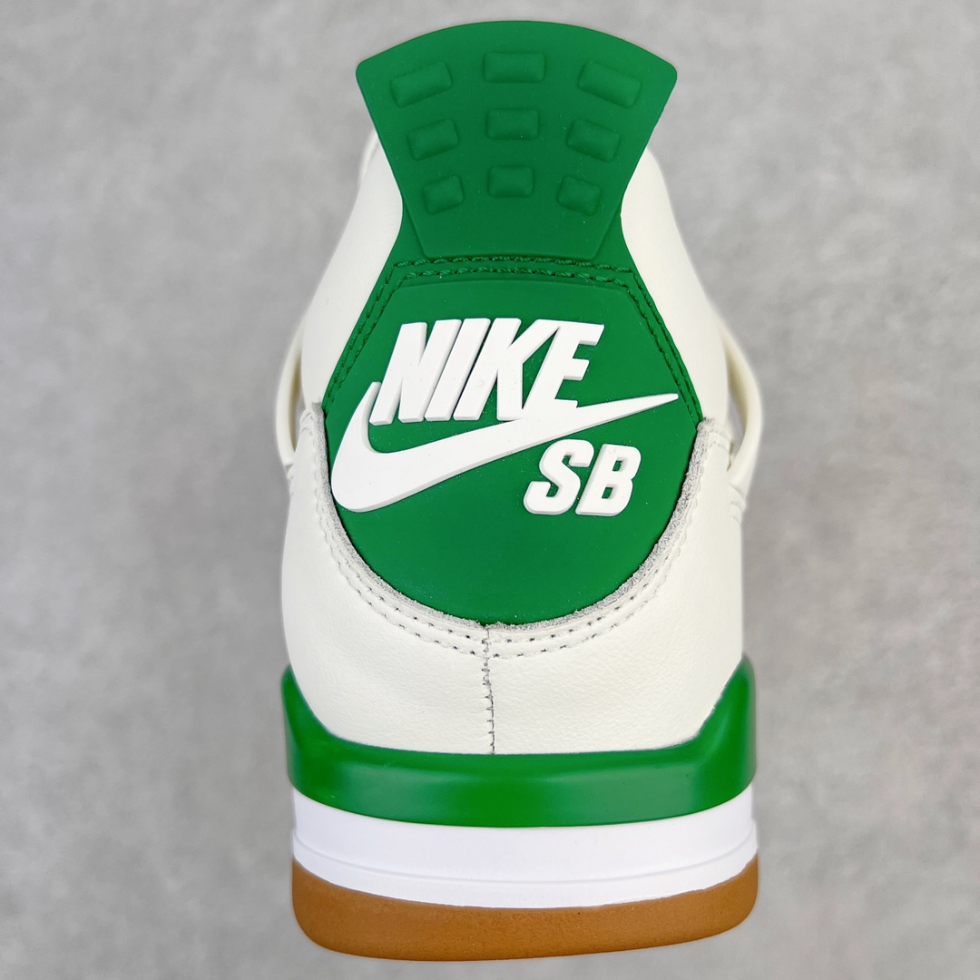 Air Jordan 4 Retro DR5415-103 