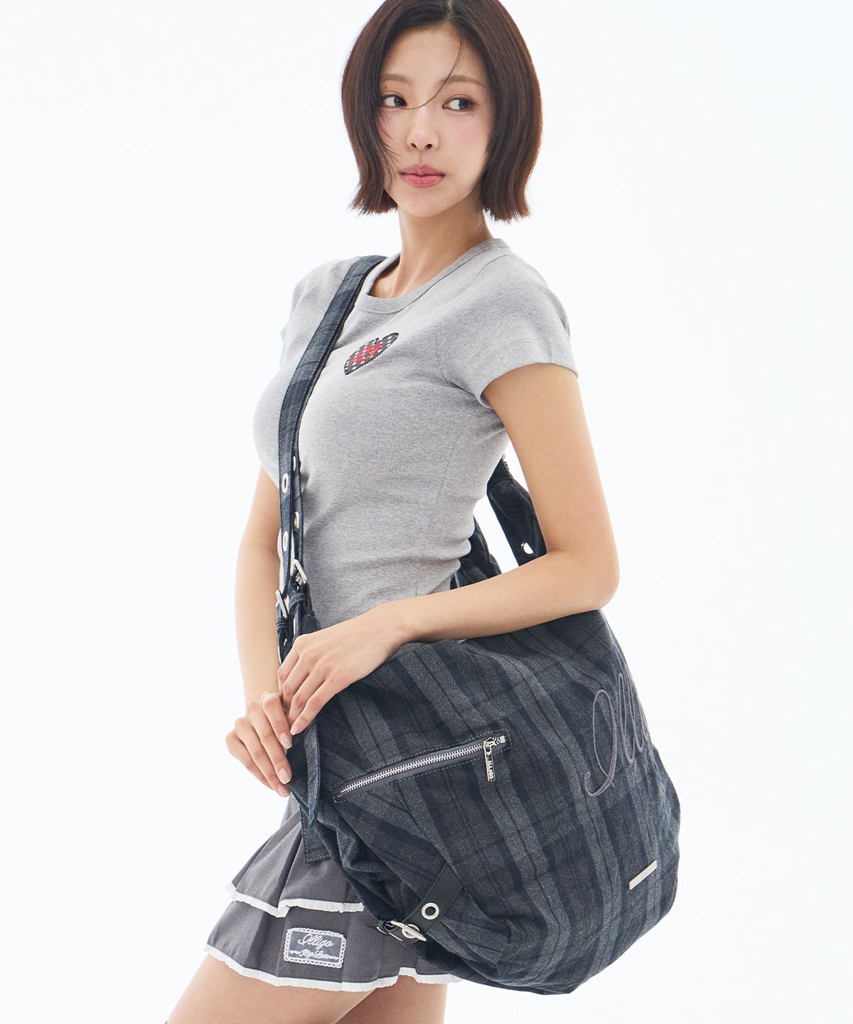 🇰🇷訂購｜ILLIGO 26SS｜高恩's Pick｜Letter Big Shoulder Bag 2色 