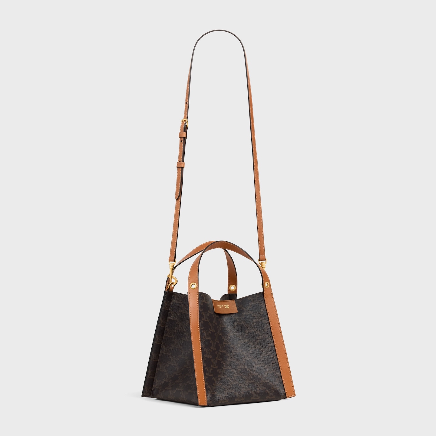 指定款式精選優惠✨訂貨🍒Celine Small Cube Bag 有肩帶 Size 18.5x21x17cm