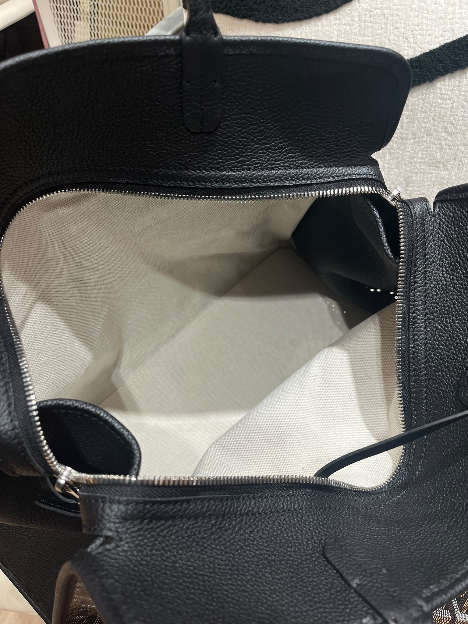 Goyard hardy pm tote bag noir 100%Authentic, 98%new  ✅收據✅pouch ✅塵袋 