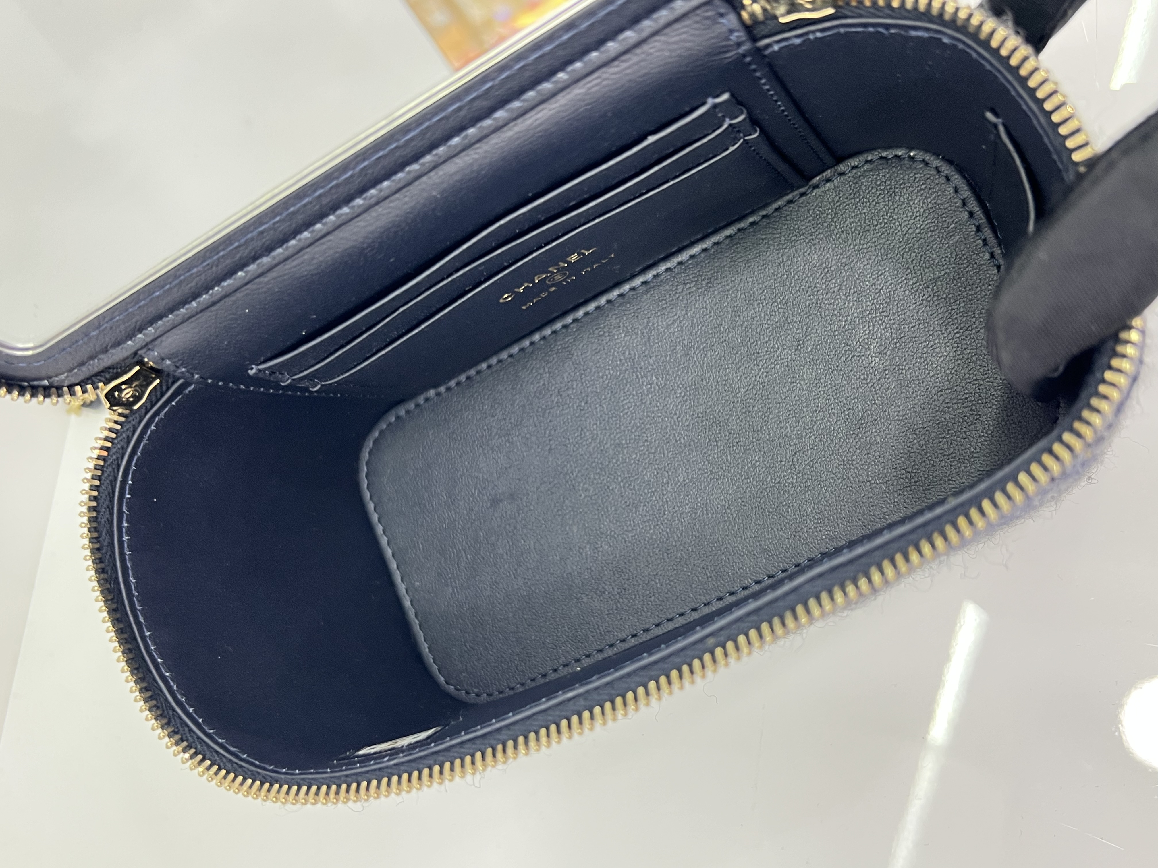 直播貨品 |  [1個-$100 2個-$300］EE82