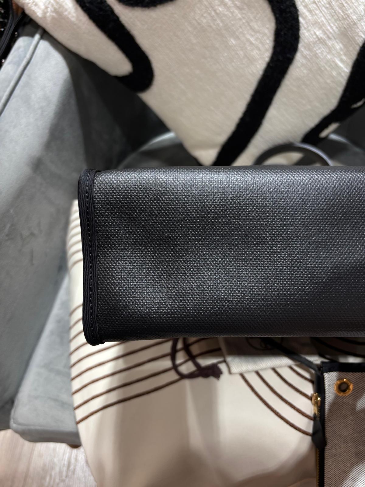 Hermes Herbag 31 Stamp Z 黑色金扣 100% Authentic , 98%New ✅Key Lock✅Dust bag