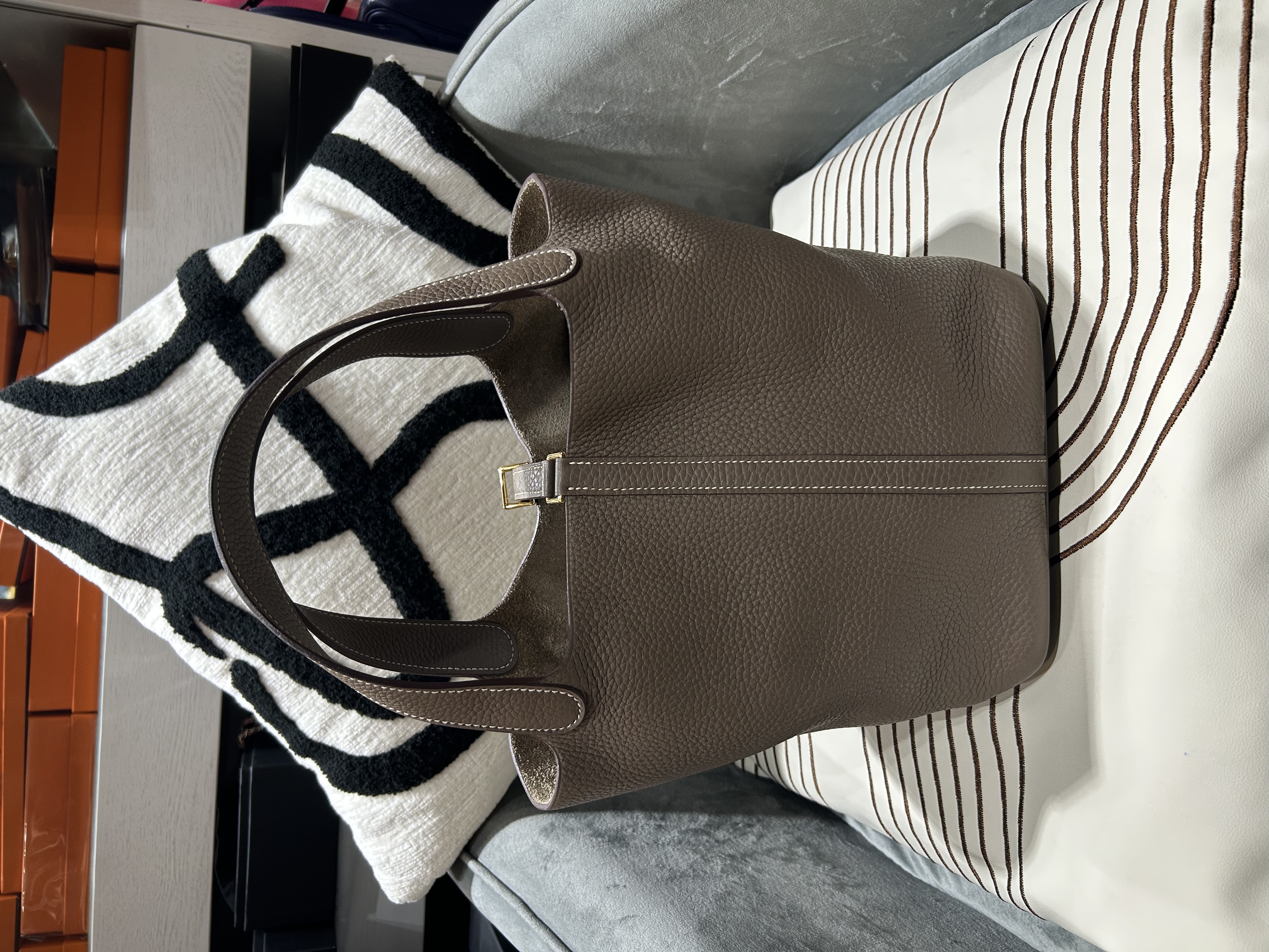 Hermes Picotin 22 Stamp D 大象灰金扣 100%Authentic, 95%New ✅Key Lock ✅Dust bag