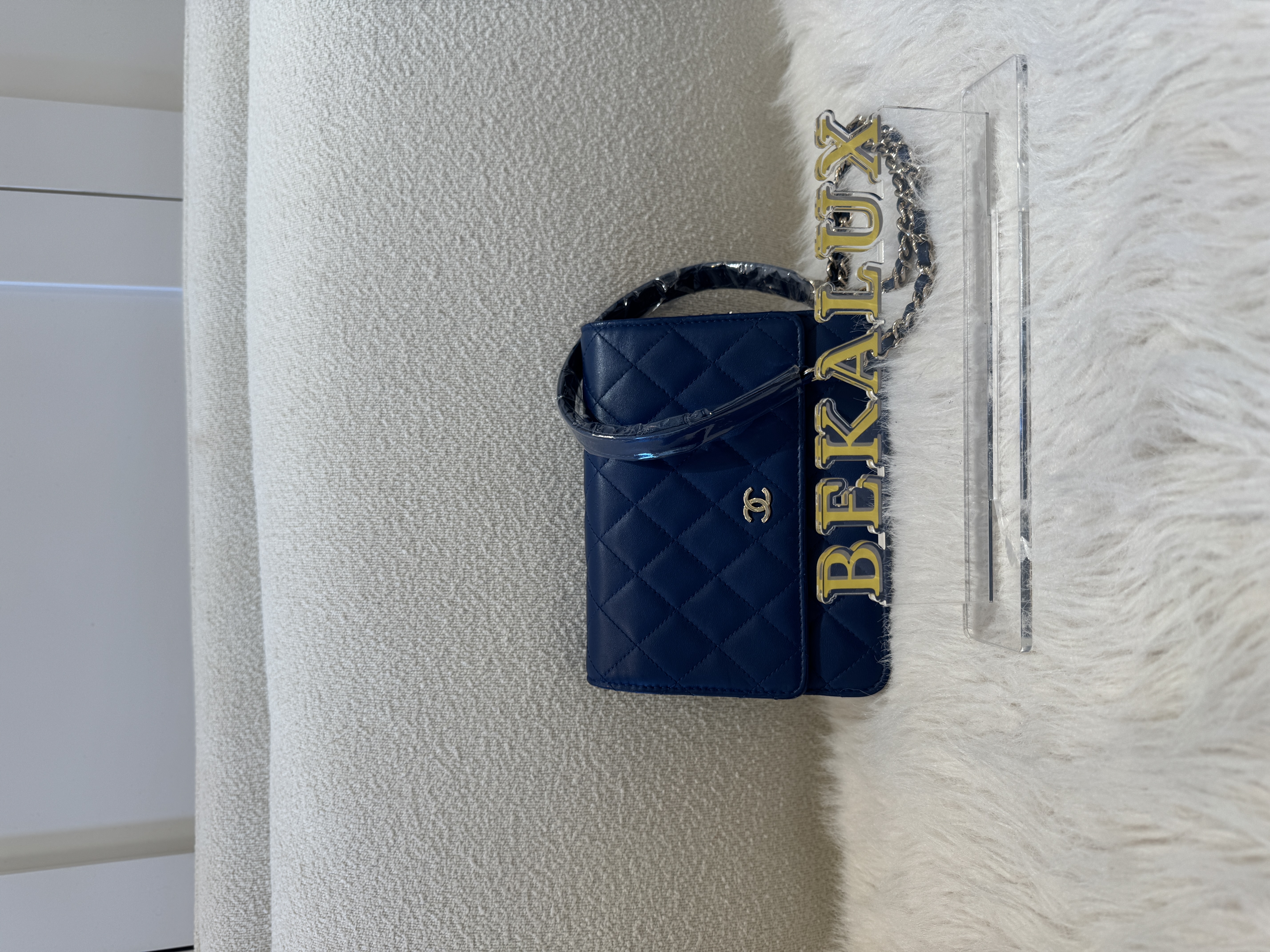 直播貨品 |  [1個-$100 2個-$300］W40