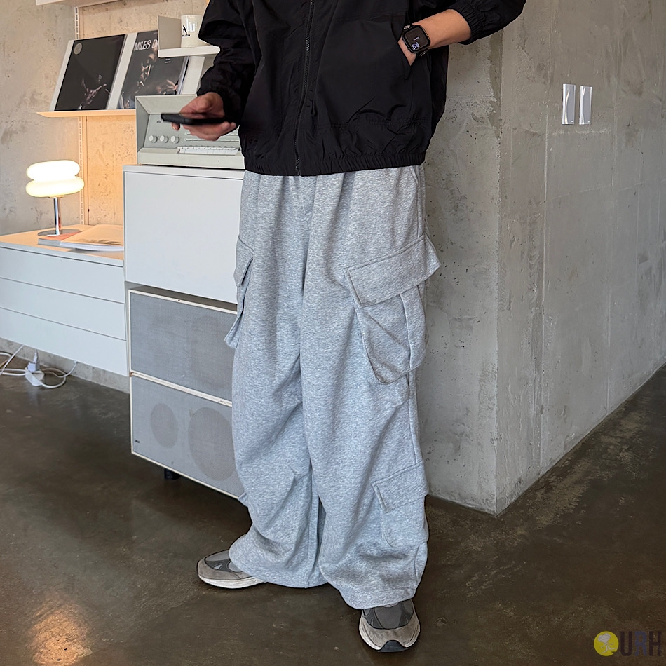 【100%保證韓國直送】韓系質感 重磅合縫雙口袋立體剪裁 Balloon 衛褲 👖 [2 color] RF118057