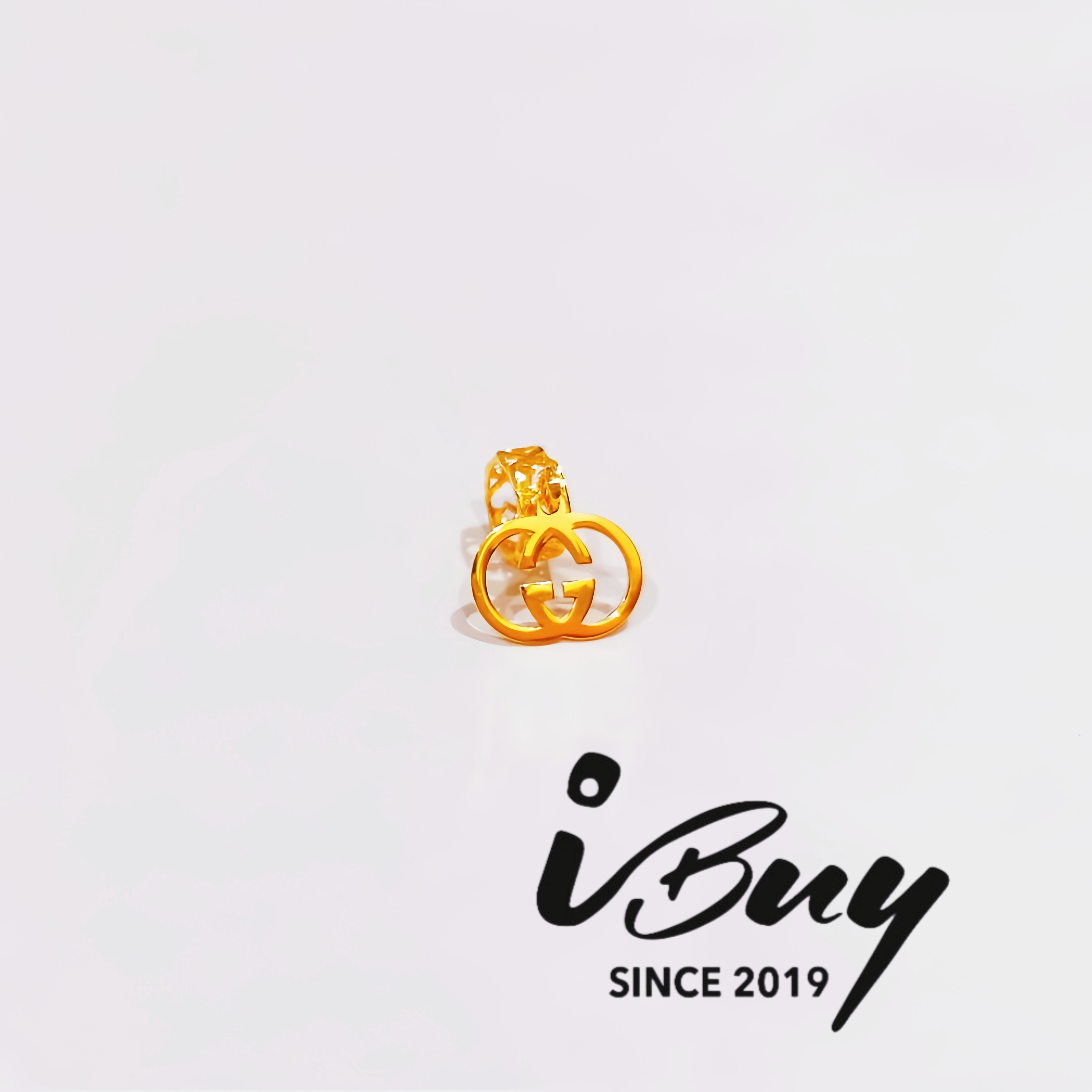 916 GOLD GUCCI CHARM 916 金 双G串咀