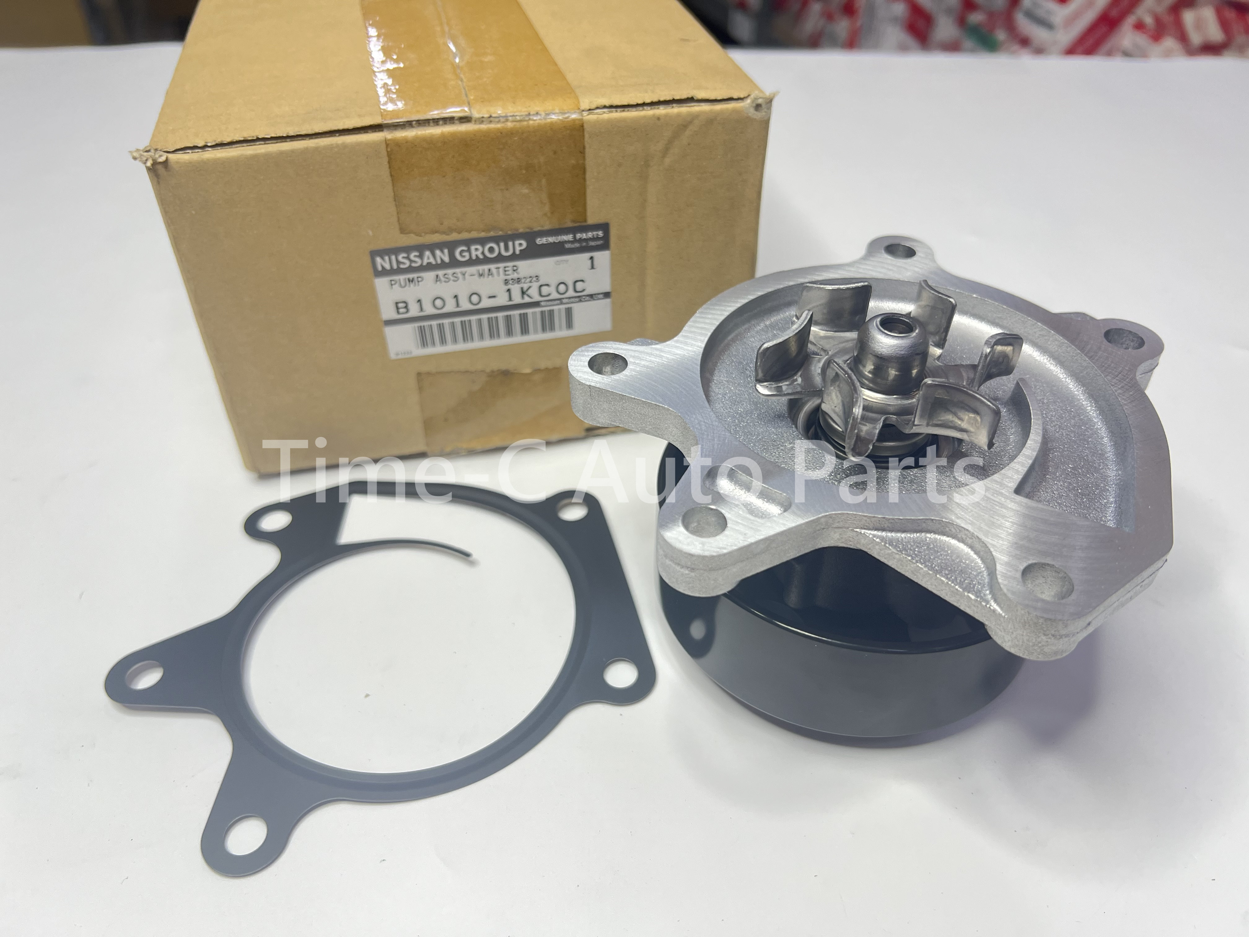 水泵連皮帶轆 21010-1KC0A - Nissan Serena