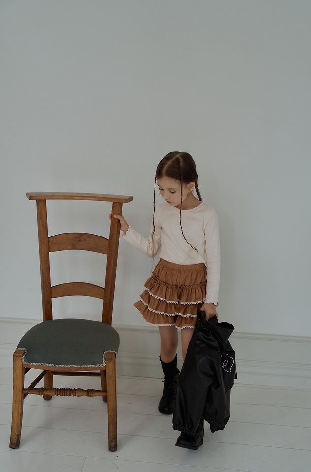 Momoann | Suede Tiered Skirtpants