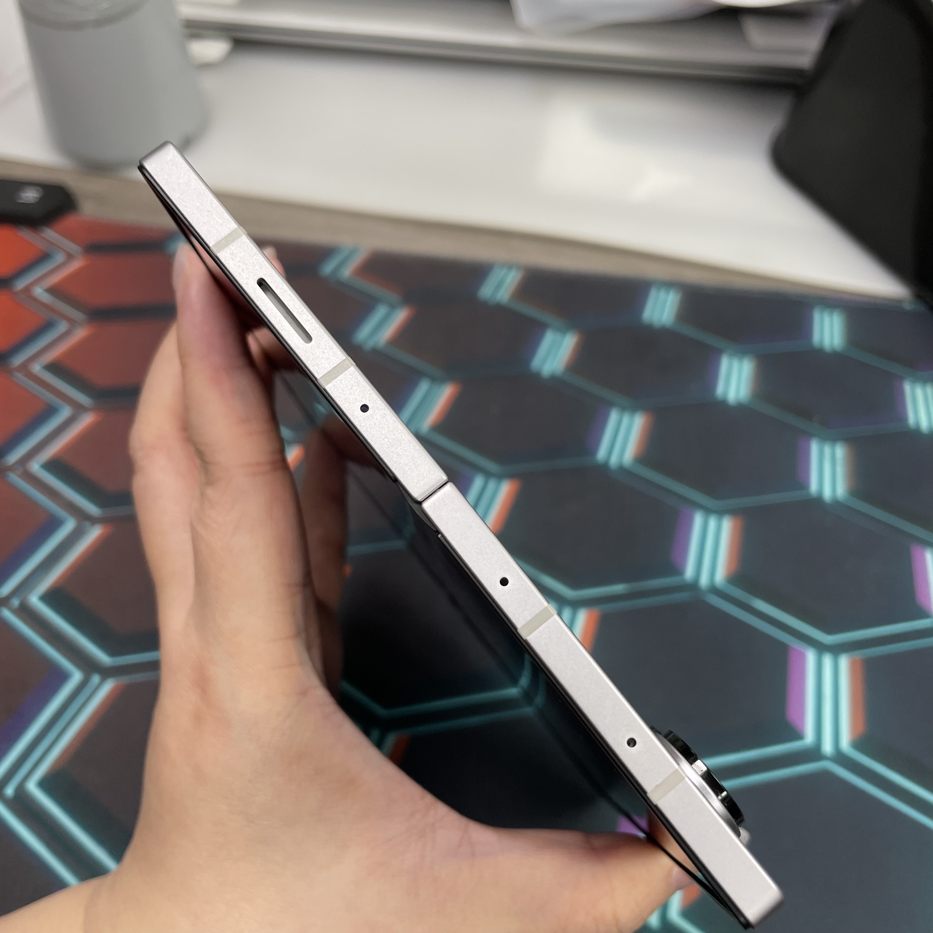 *7330 Galaxy Z Fold 6 勁靚機 12+512GB 銀色 sliver
