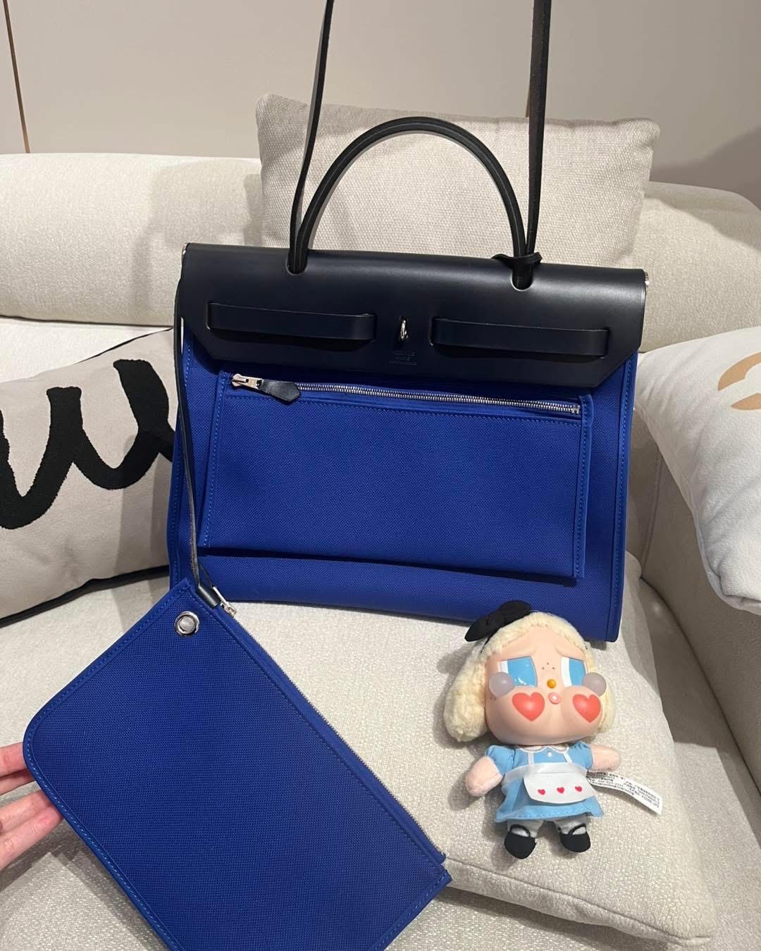 Hermes Herbag 31,STAMP A 100%Authentic,95%new ✅KEY LOCK✅dust bag  